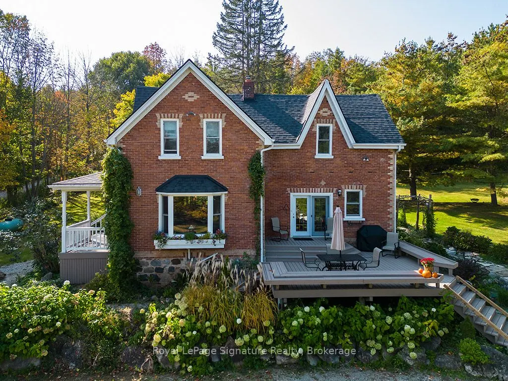586225 SIDEROAD 10B Road