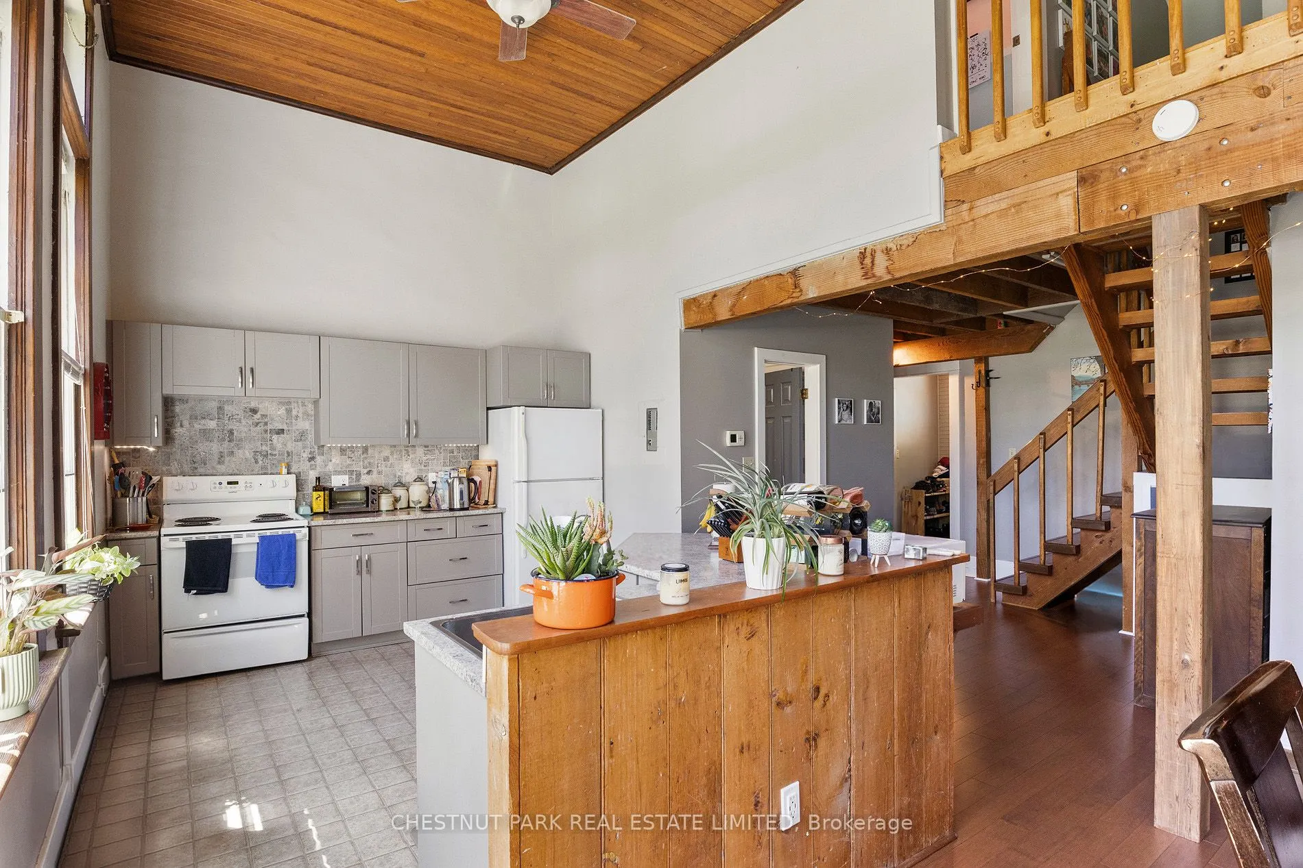 4588 Road 145 Road E