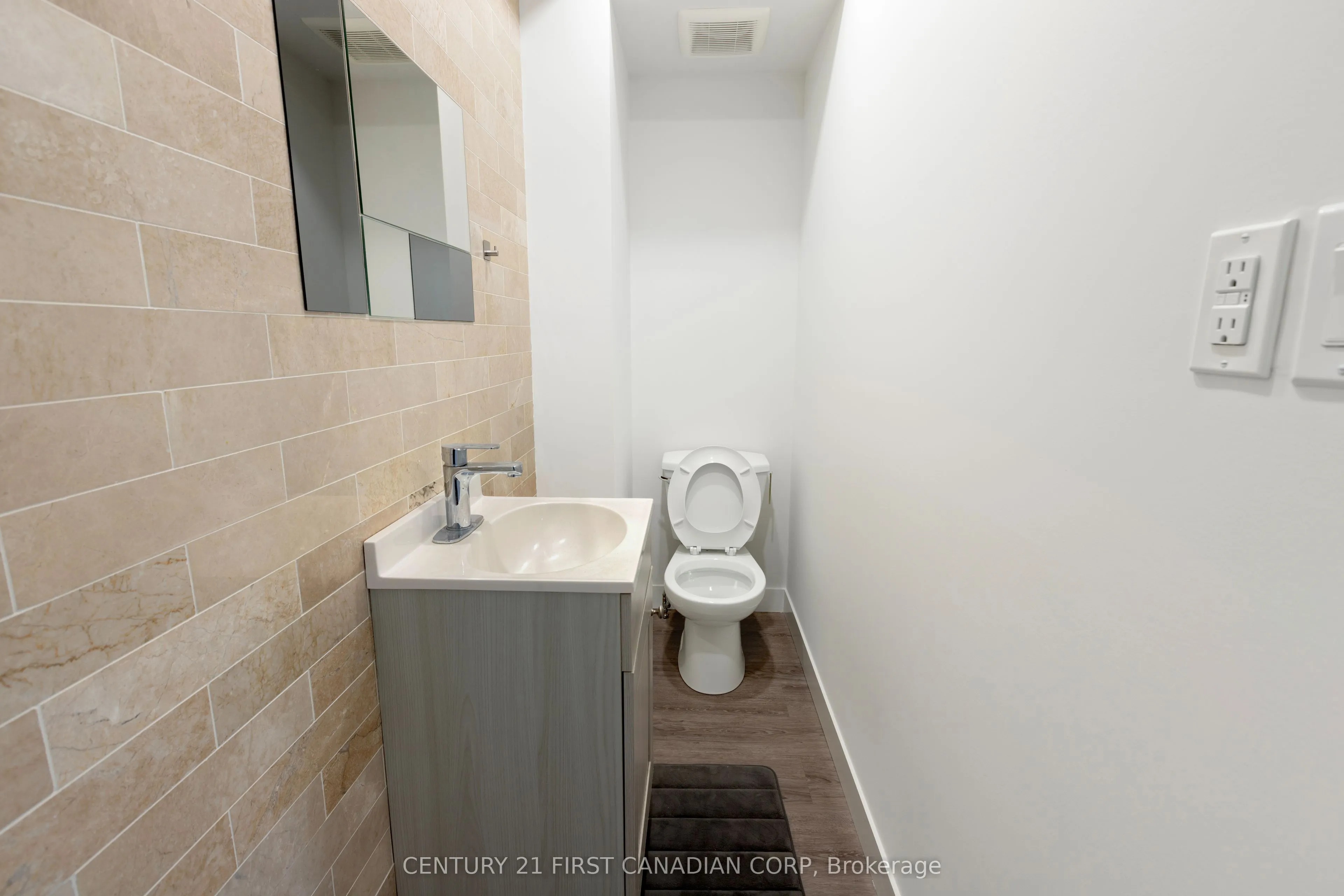 825 Dundalk Drive N, #14