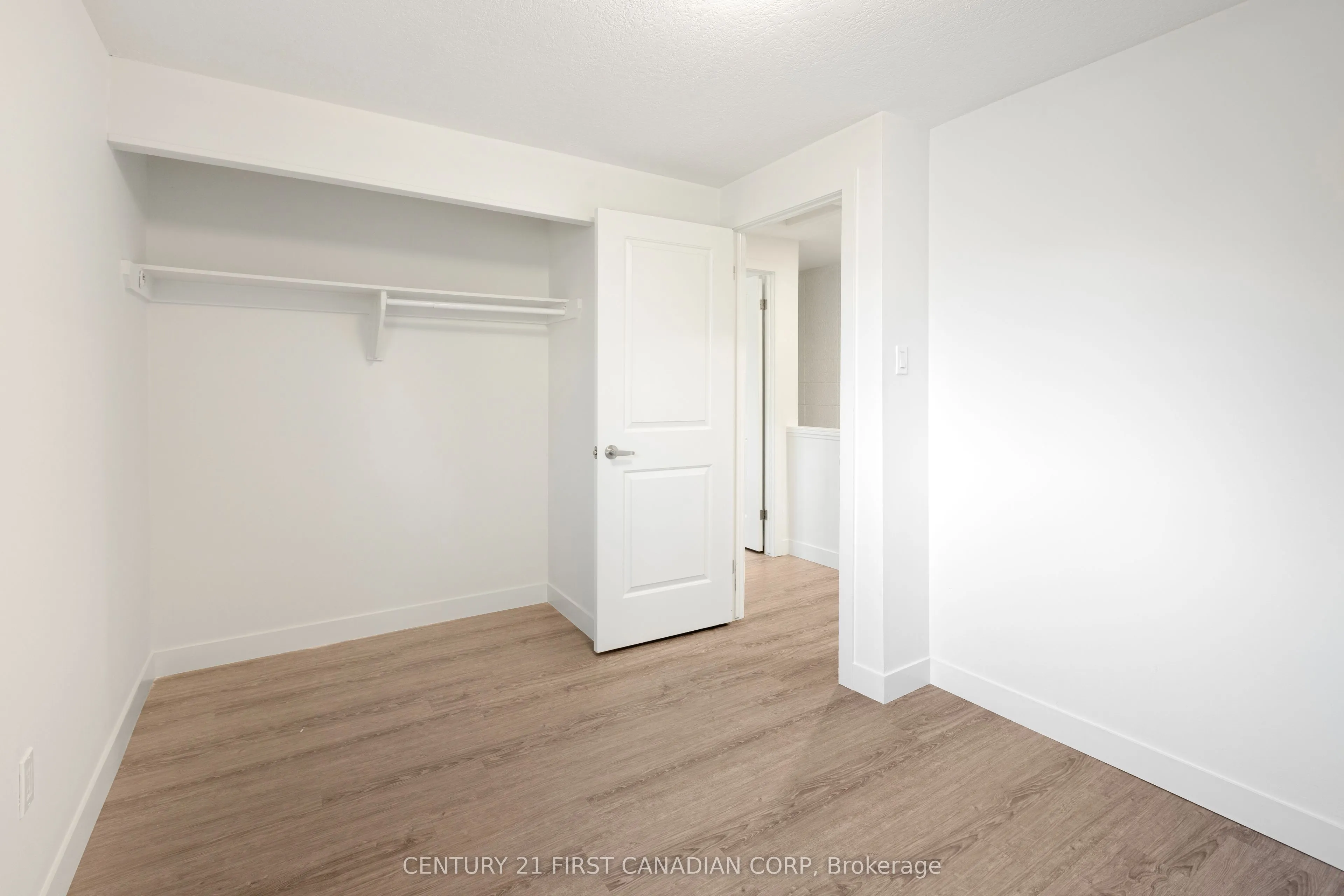 825 Dundalk Drive N, #14