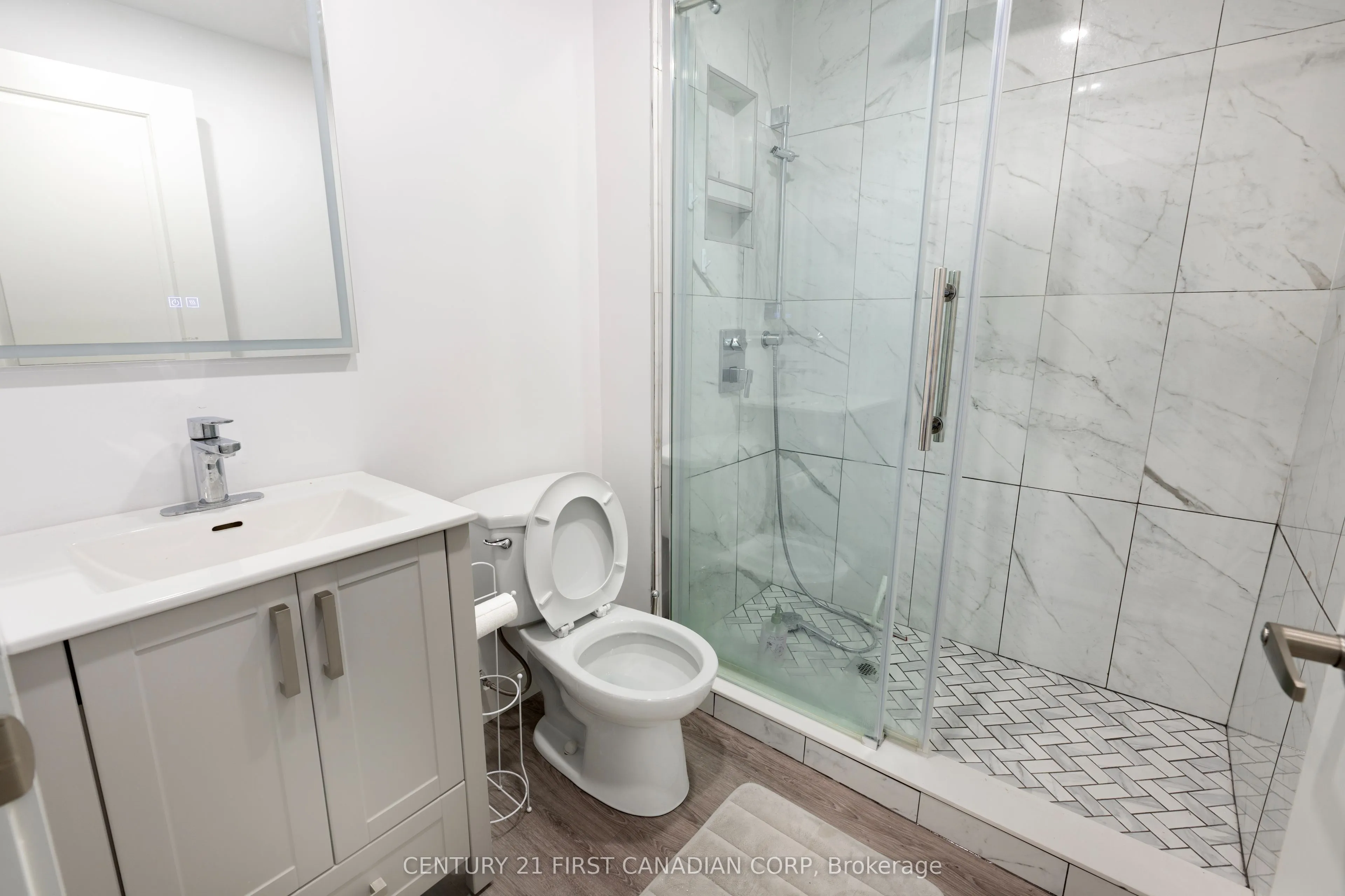 825 Dundalk Drive N, #14