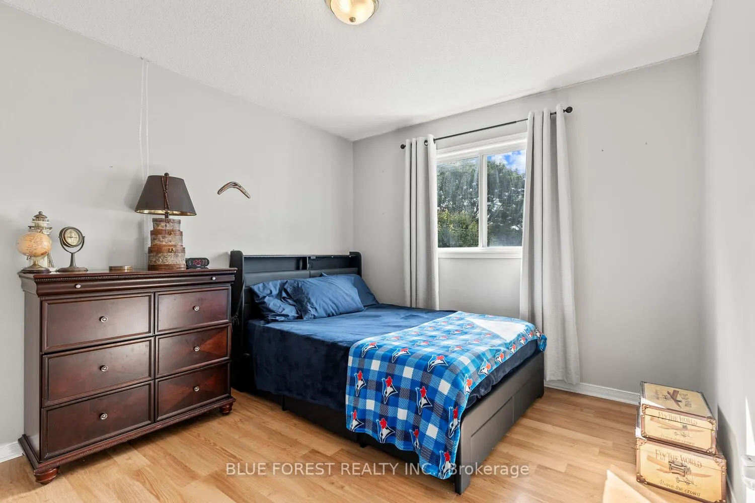 35 Bowcott Crescent