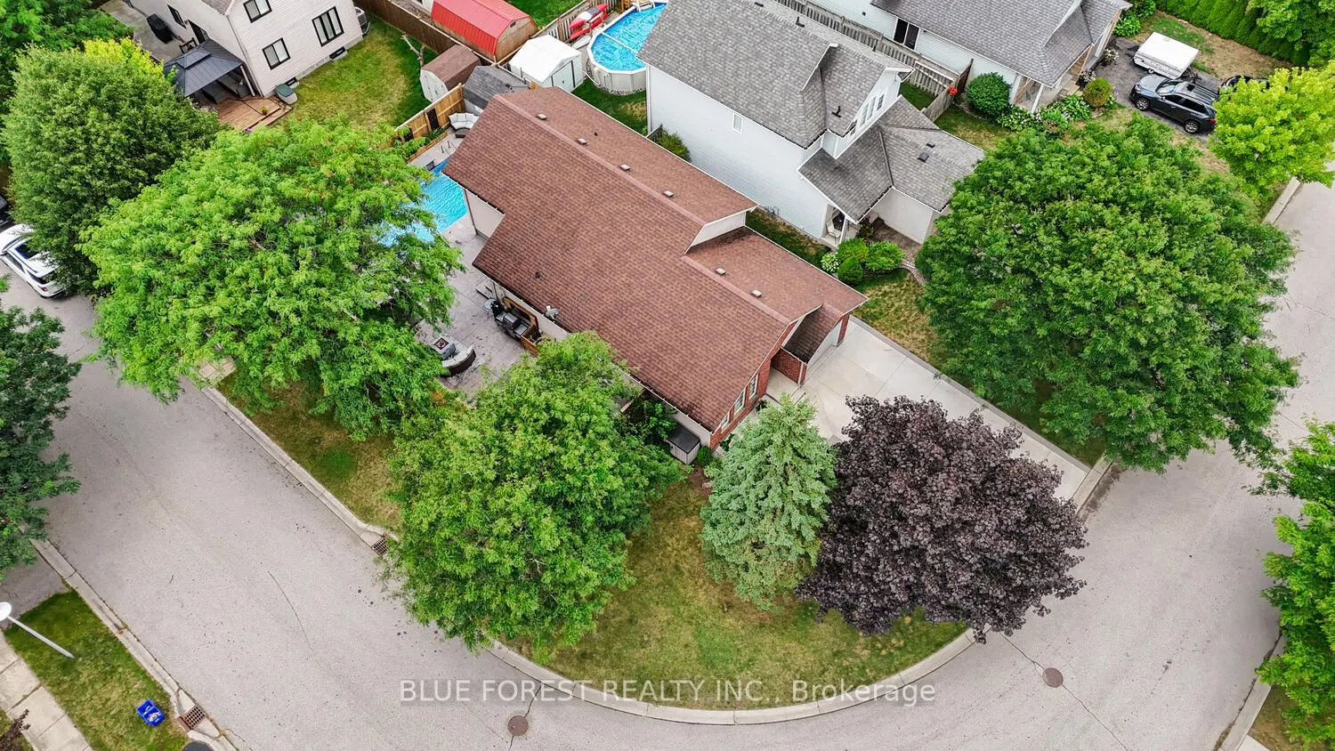 35 Bowcott Crescent