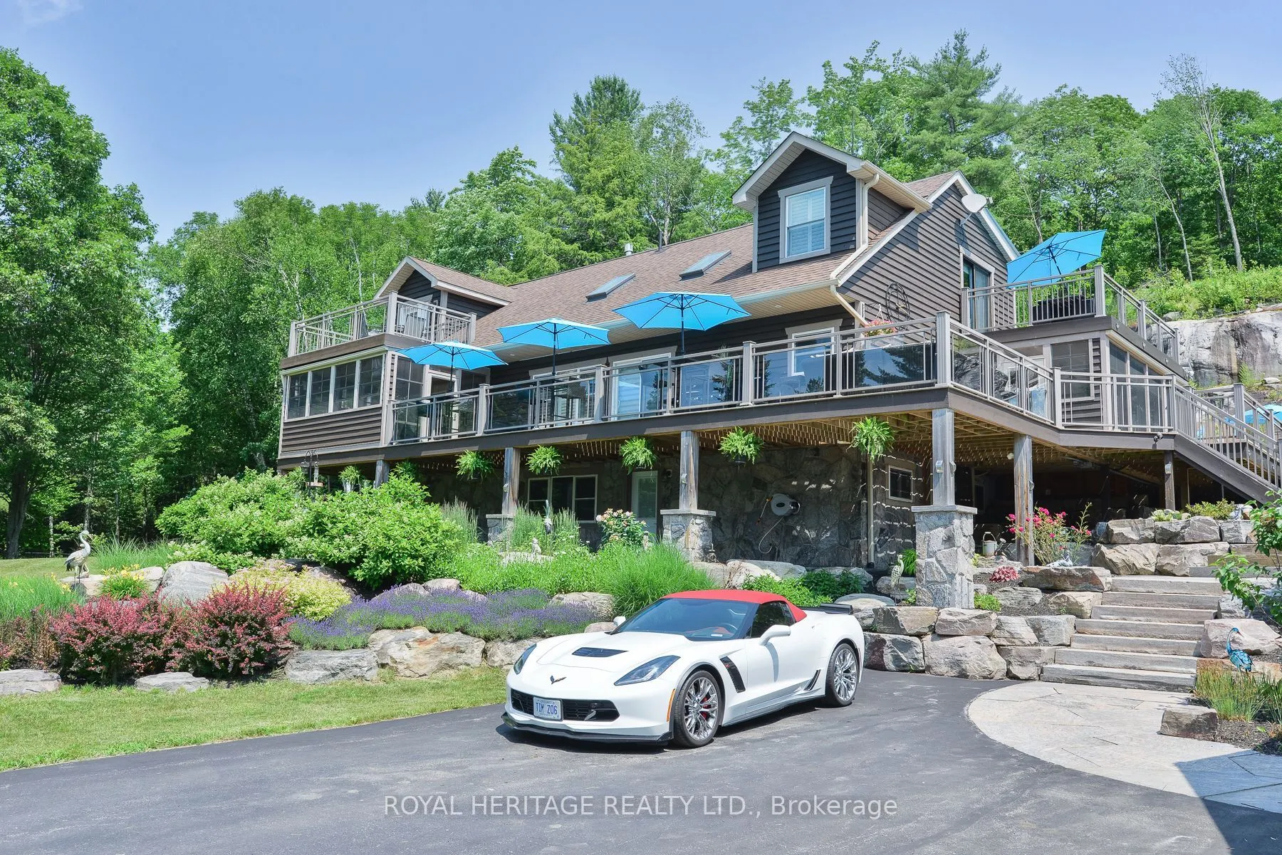 120 Hutcheson Beach Road