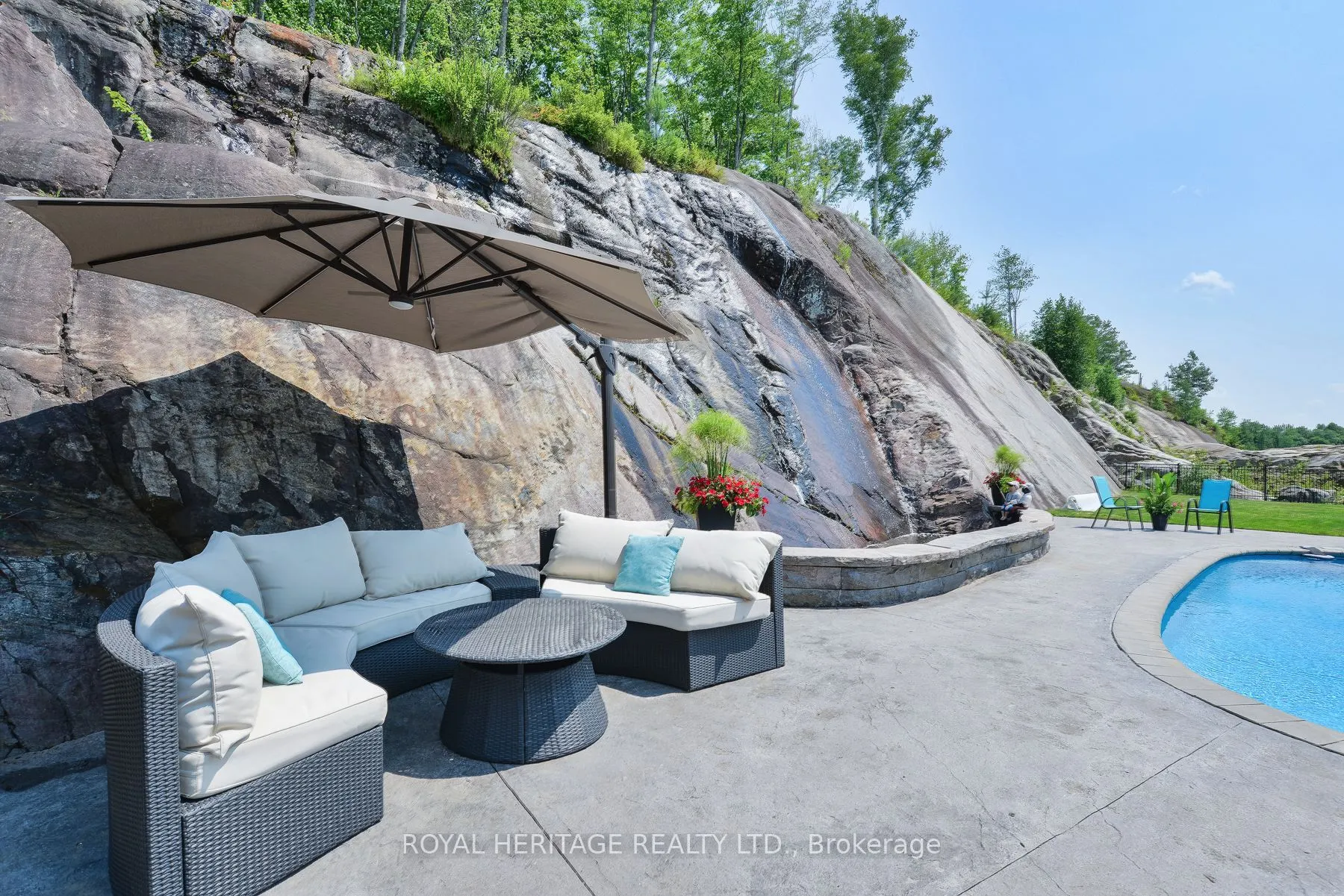 120 Hutcheson Beach Road