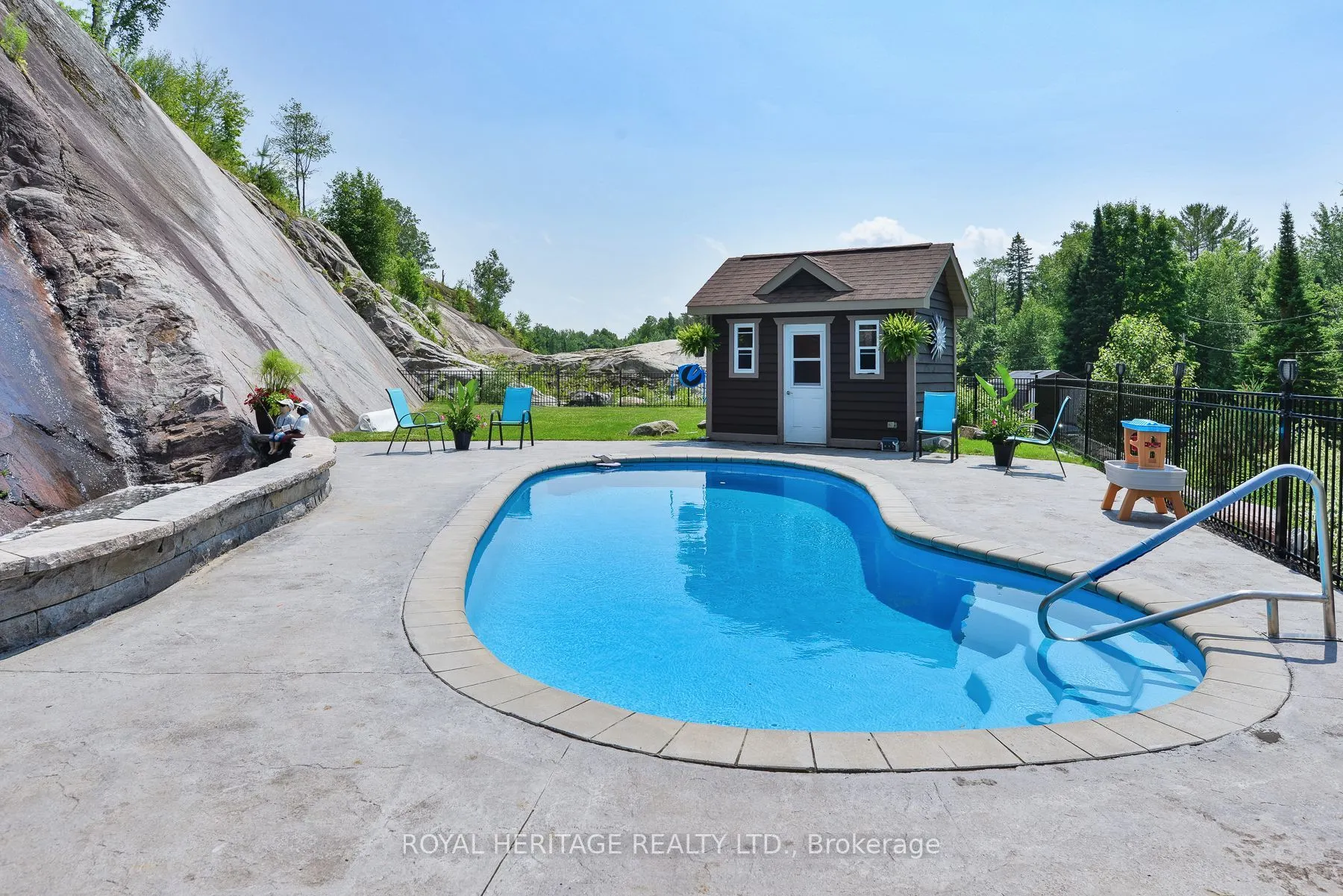 120 Hutcheson Beach Road
