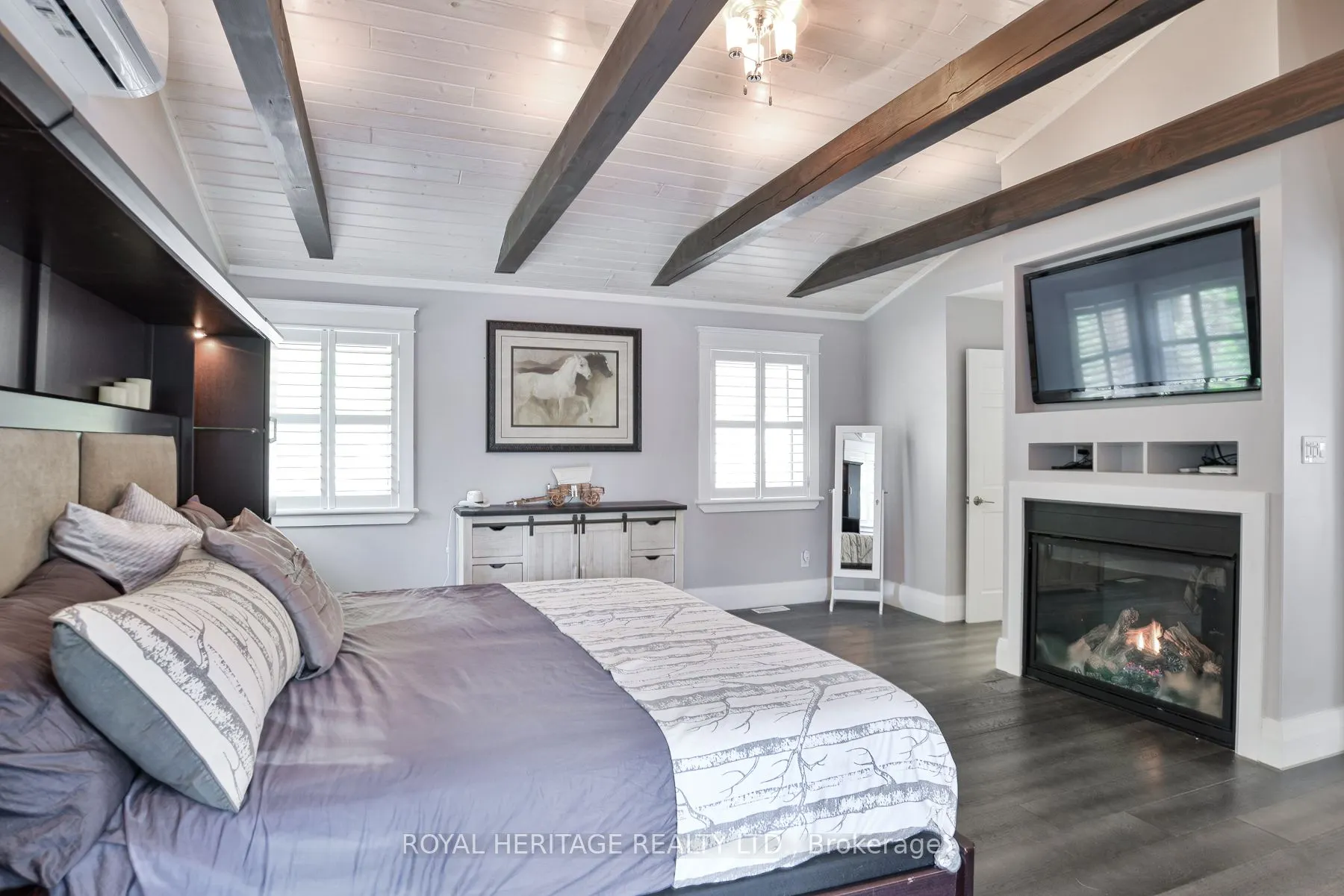 120 Hutcheson Beach Road