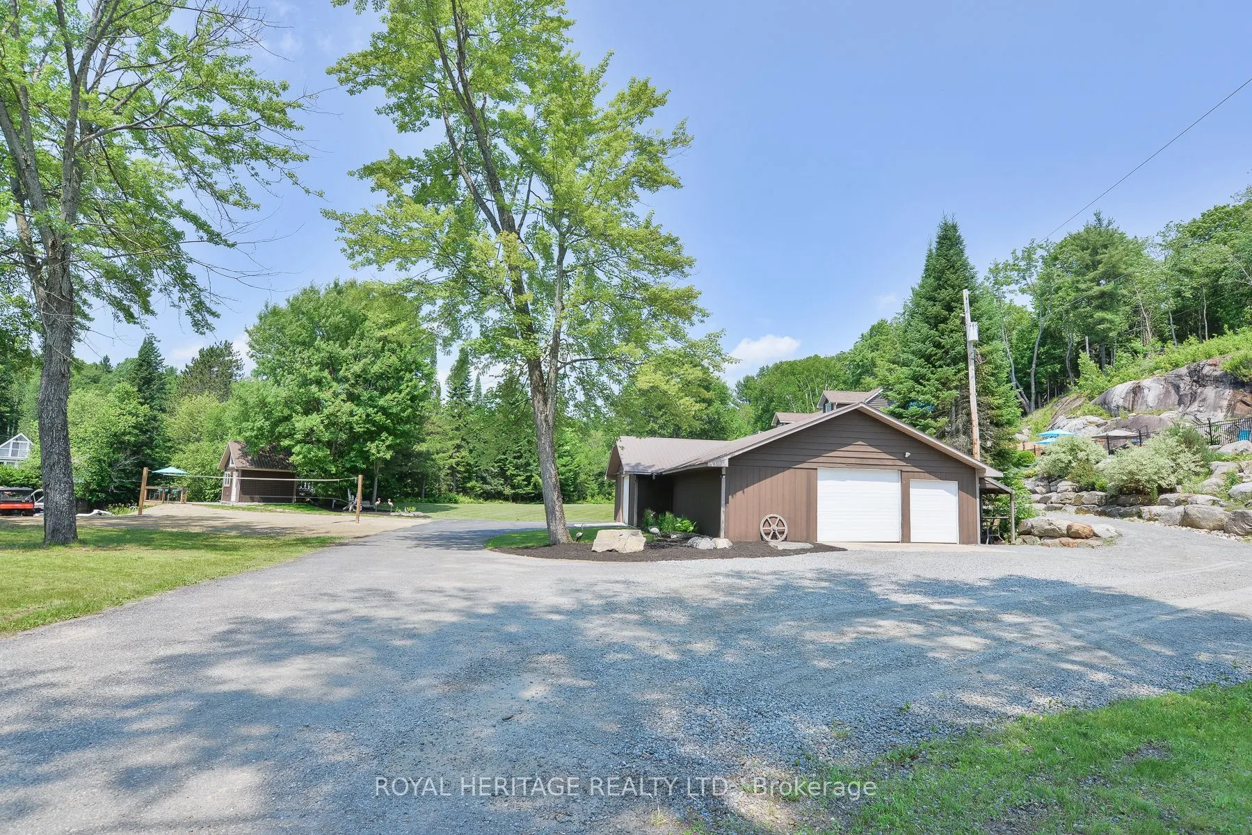 120 Hutcheson Beach Road