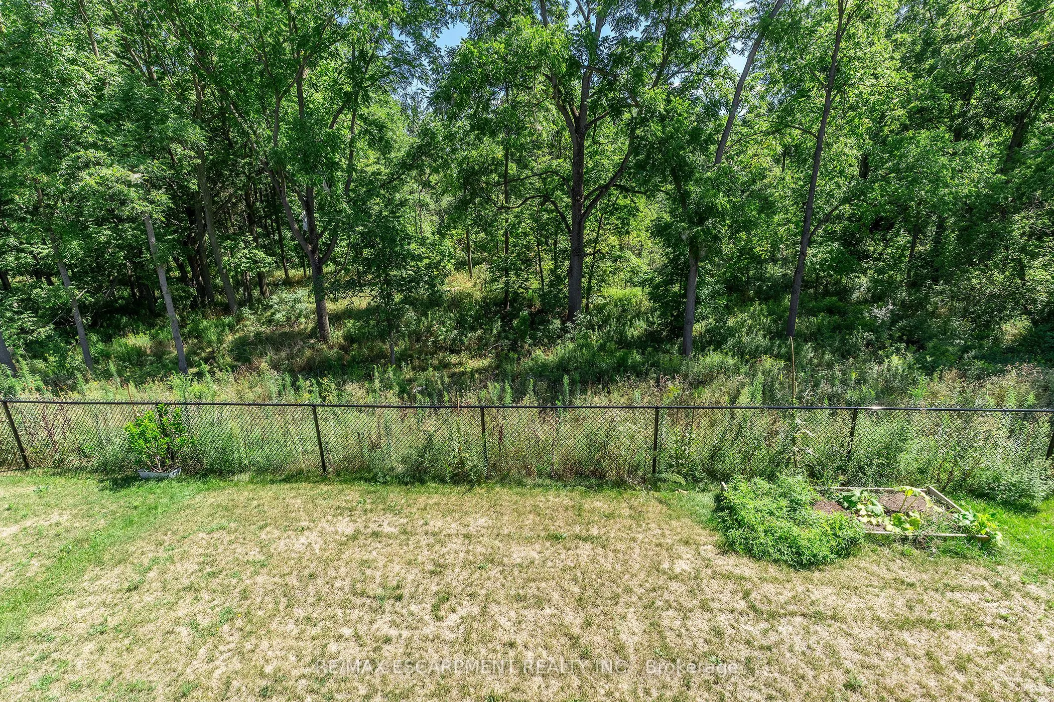 27 Stauffer Road