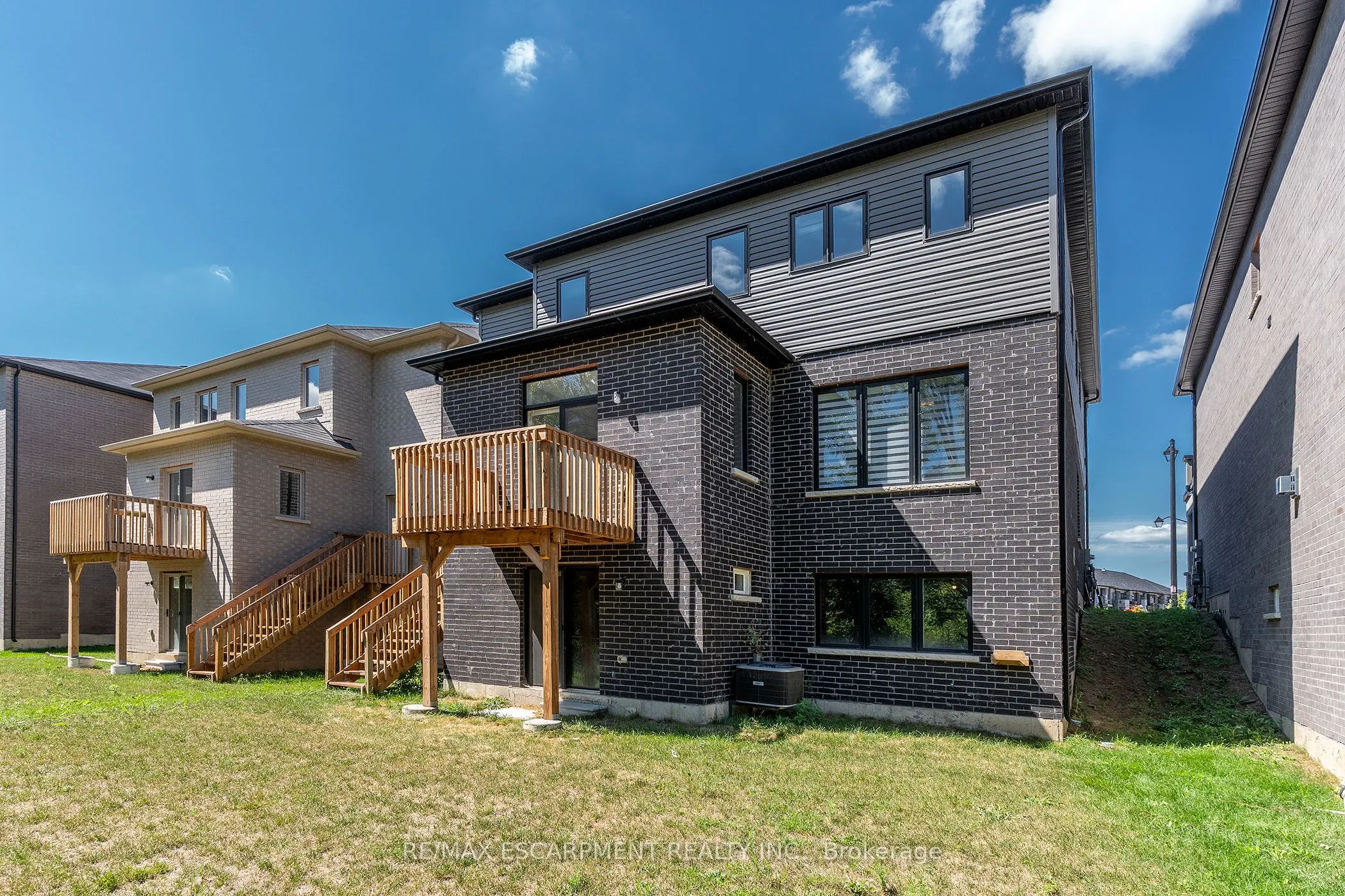 27 Stauffer Road