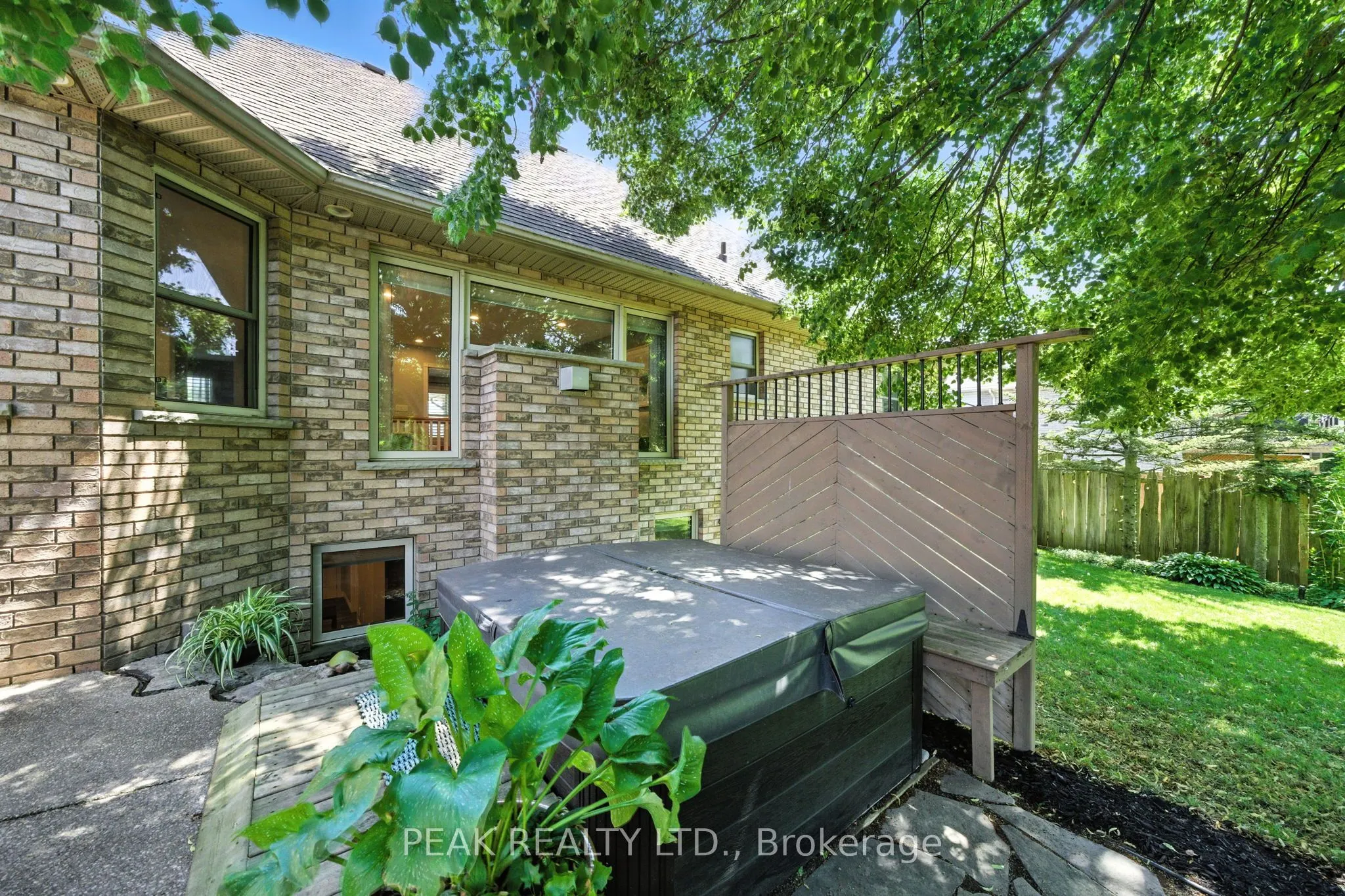 28 Macpherson Drive