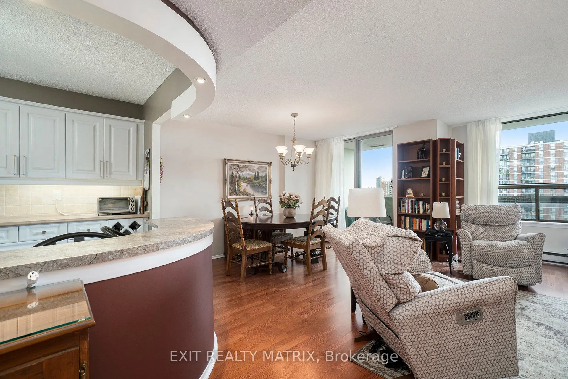 200 Lafontaine Avenue, #1105