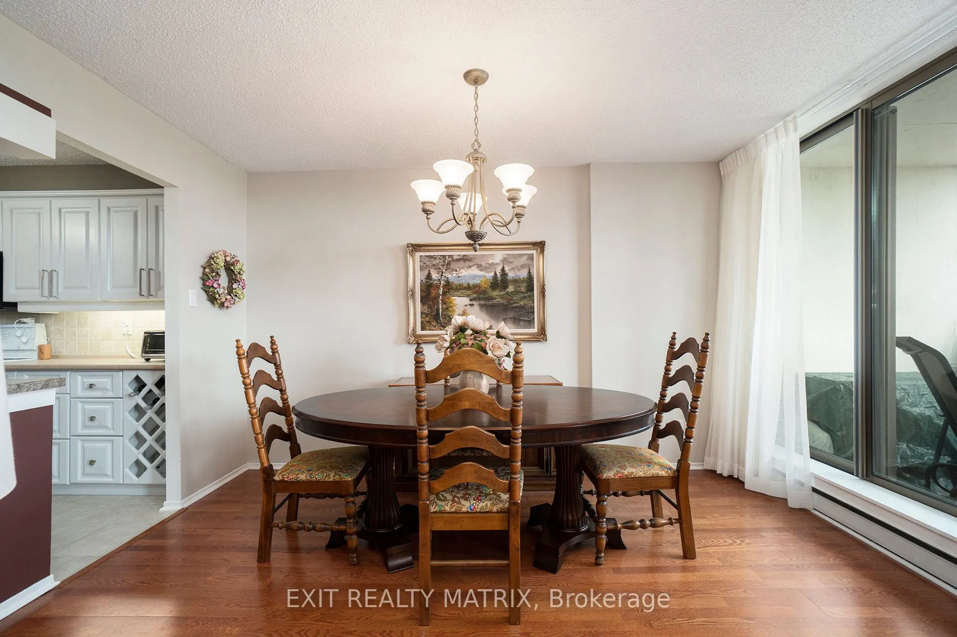 200 Lafontaine Avenue, #1105