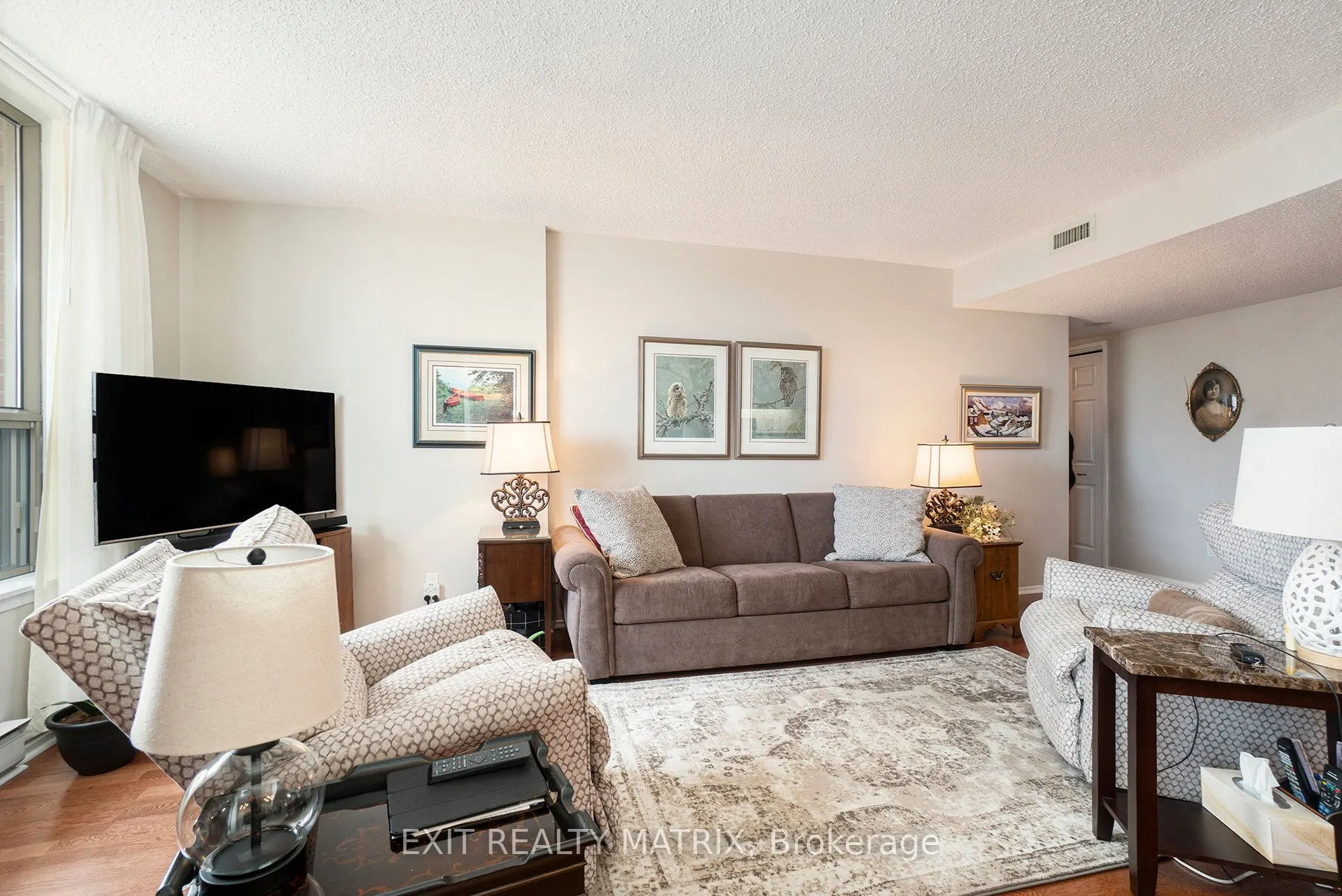 200 Lafontaine Avenue, #1105