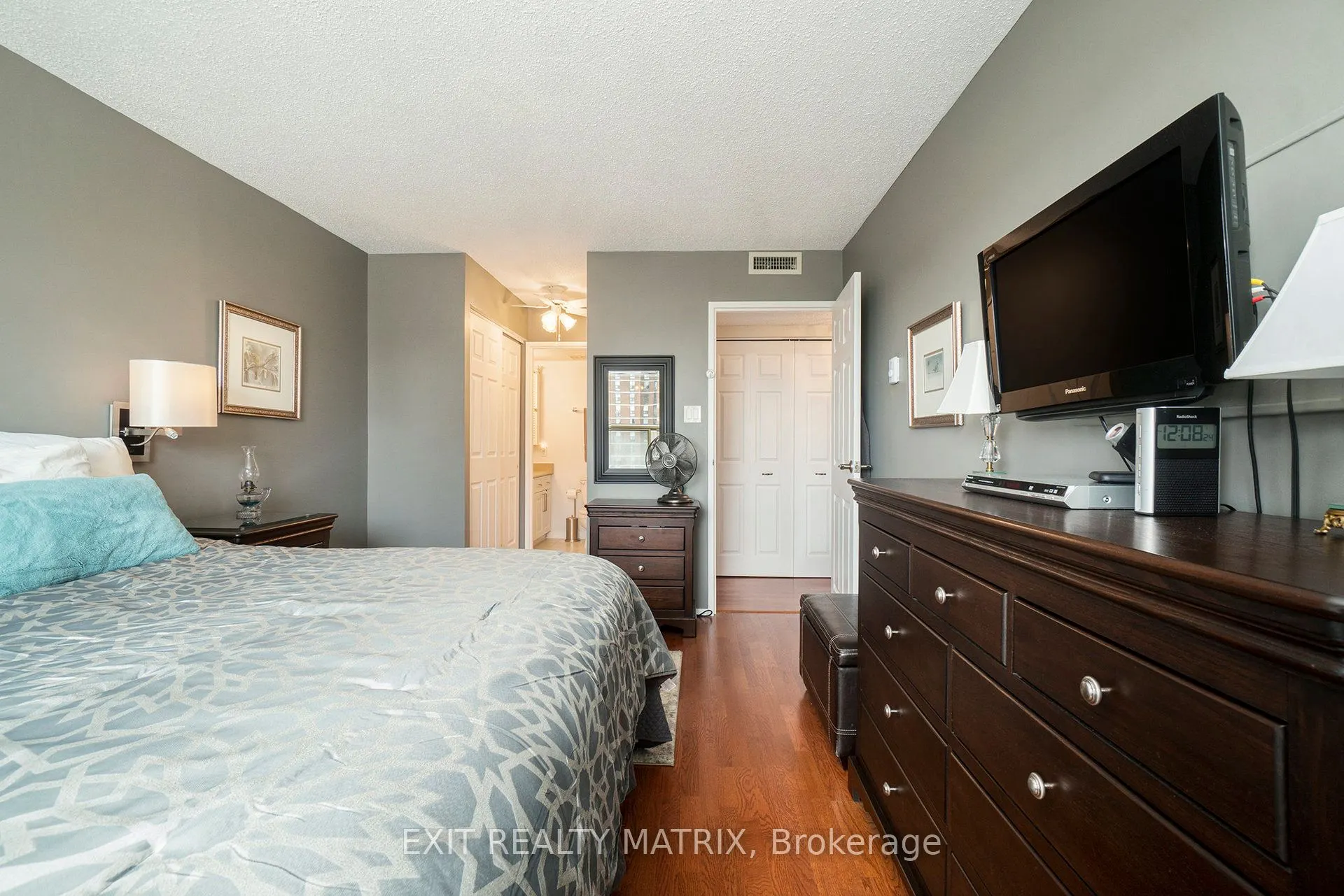 200 Lafontaine Avenue, #1105