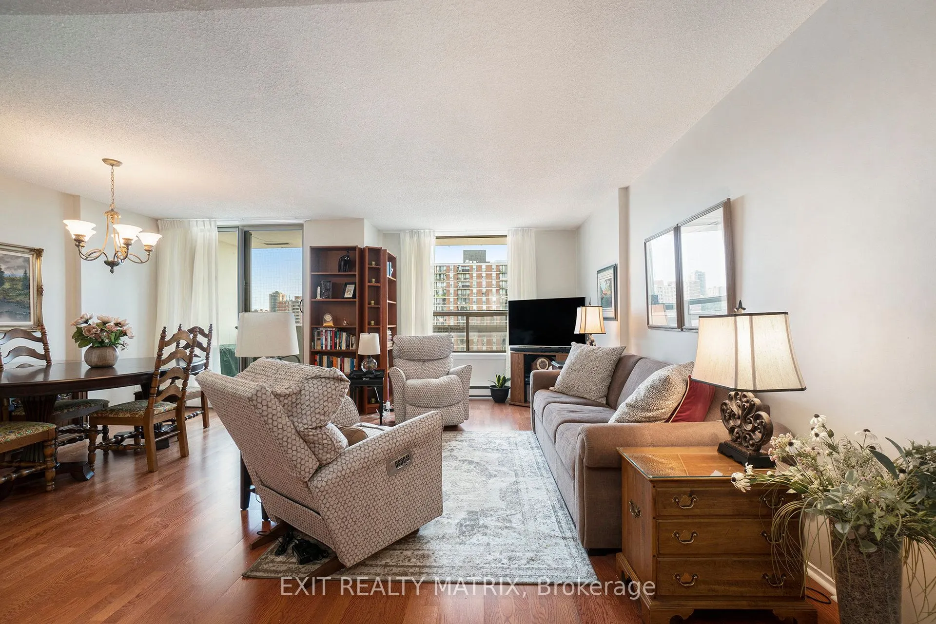 200 Lafontaine Avenue, #1105
