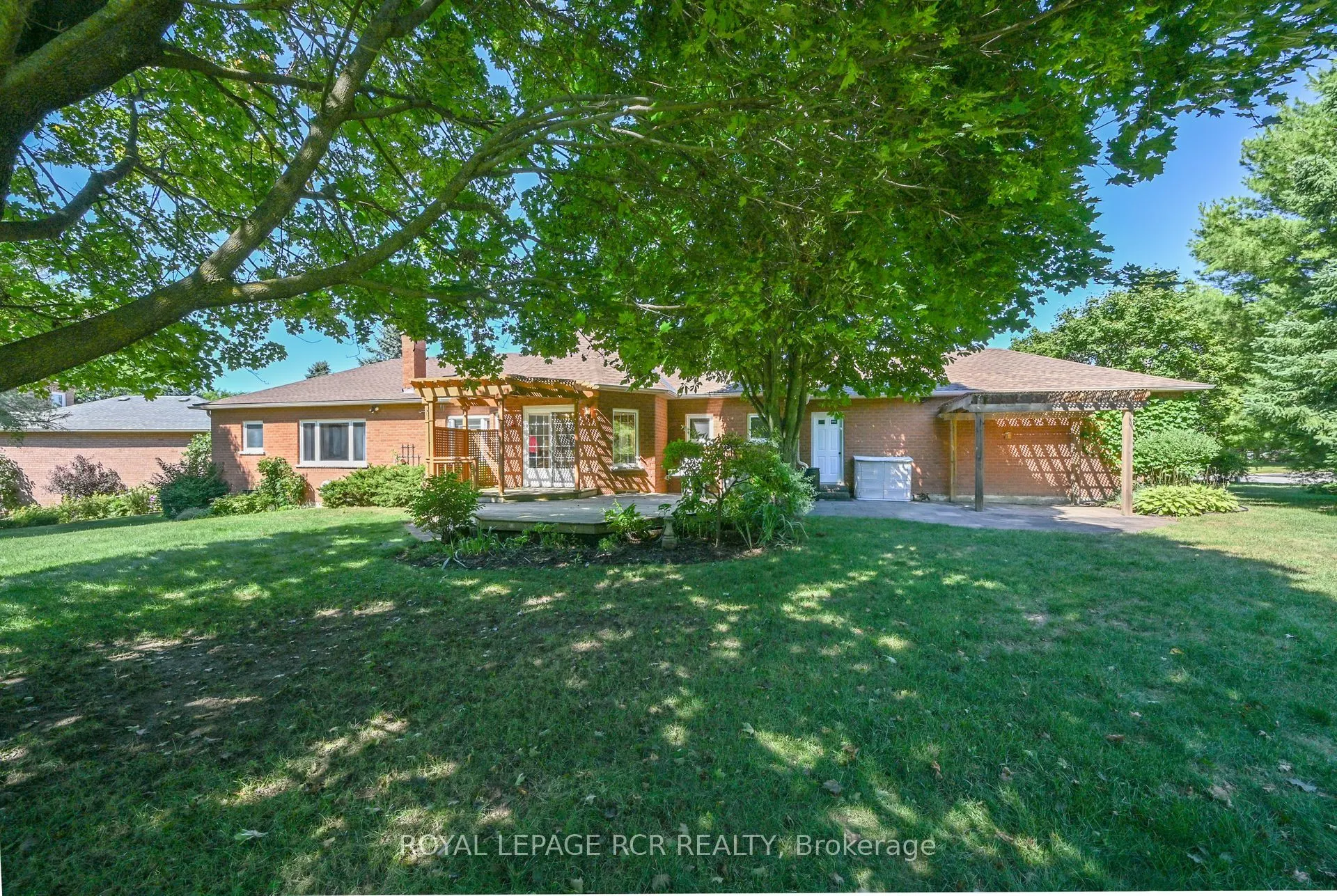 1 Bayberry Road