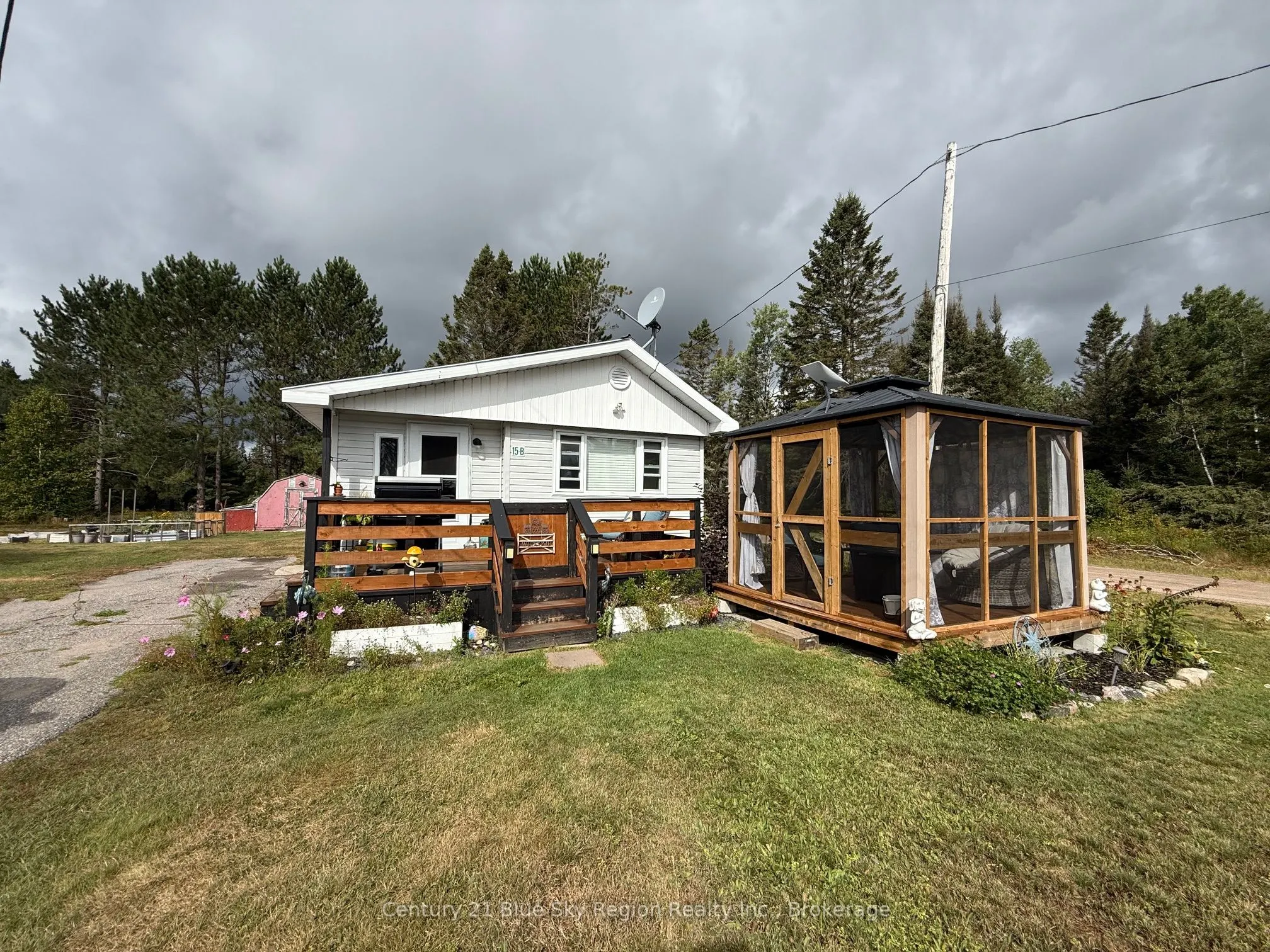 15 Church Road, #B