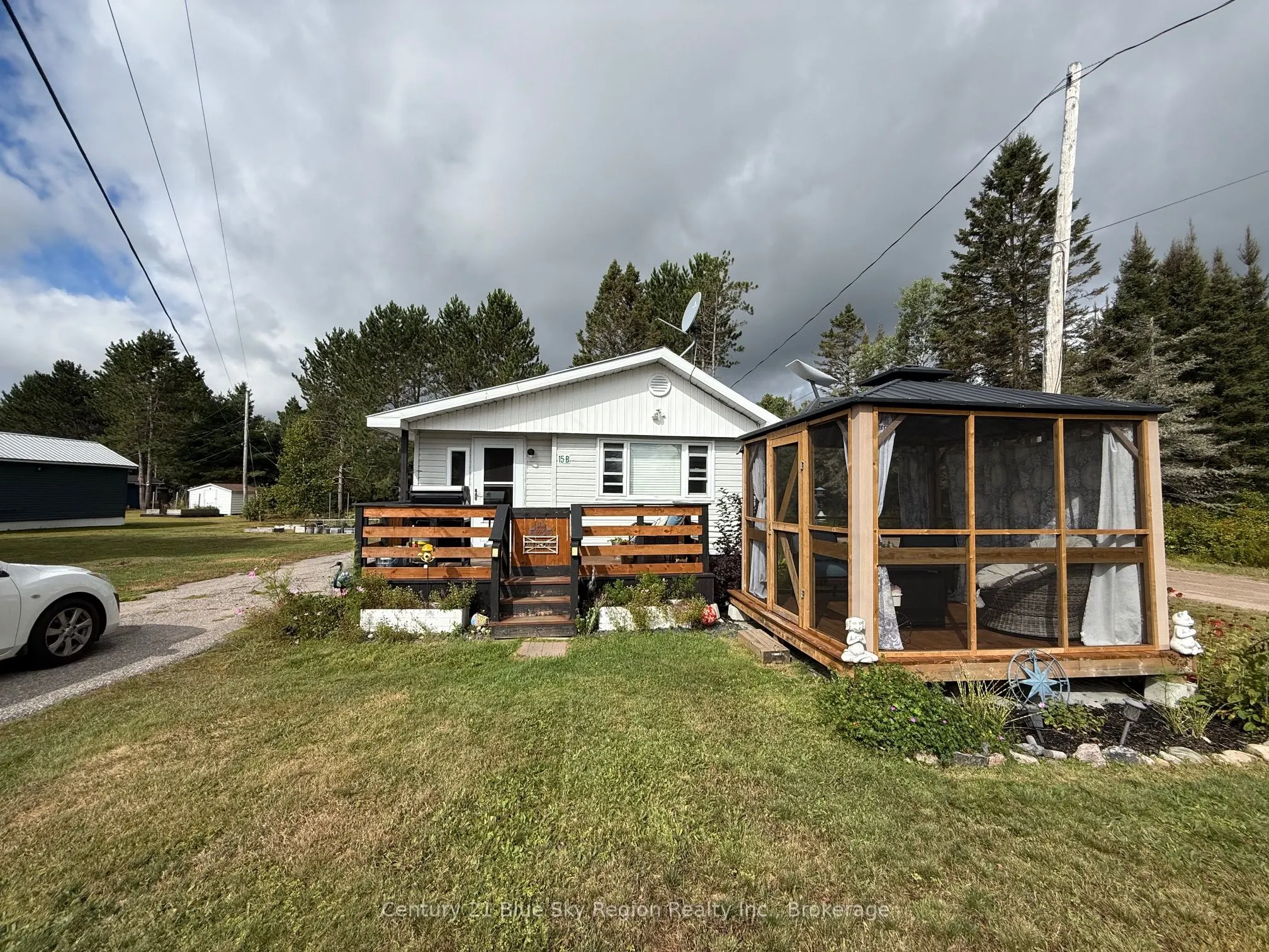 15 Church Road, #B