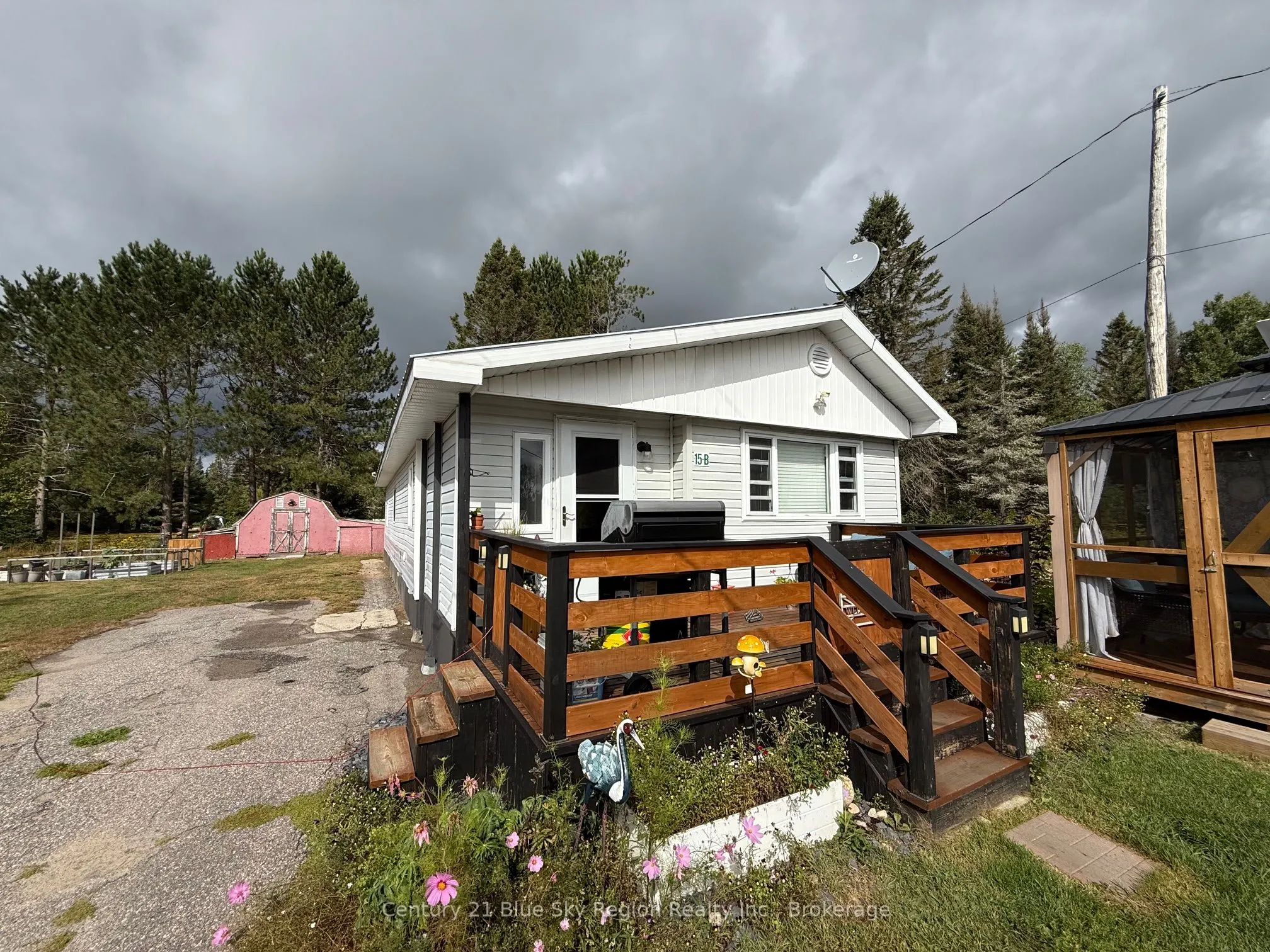 15 Church Road, #B
