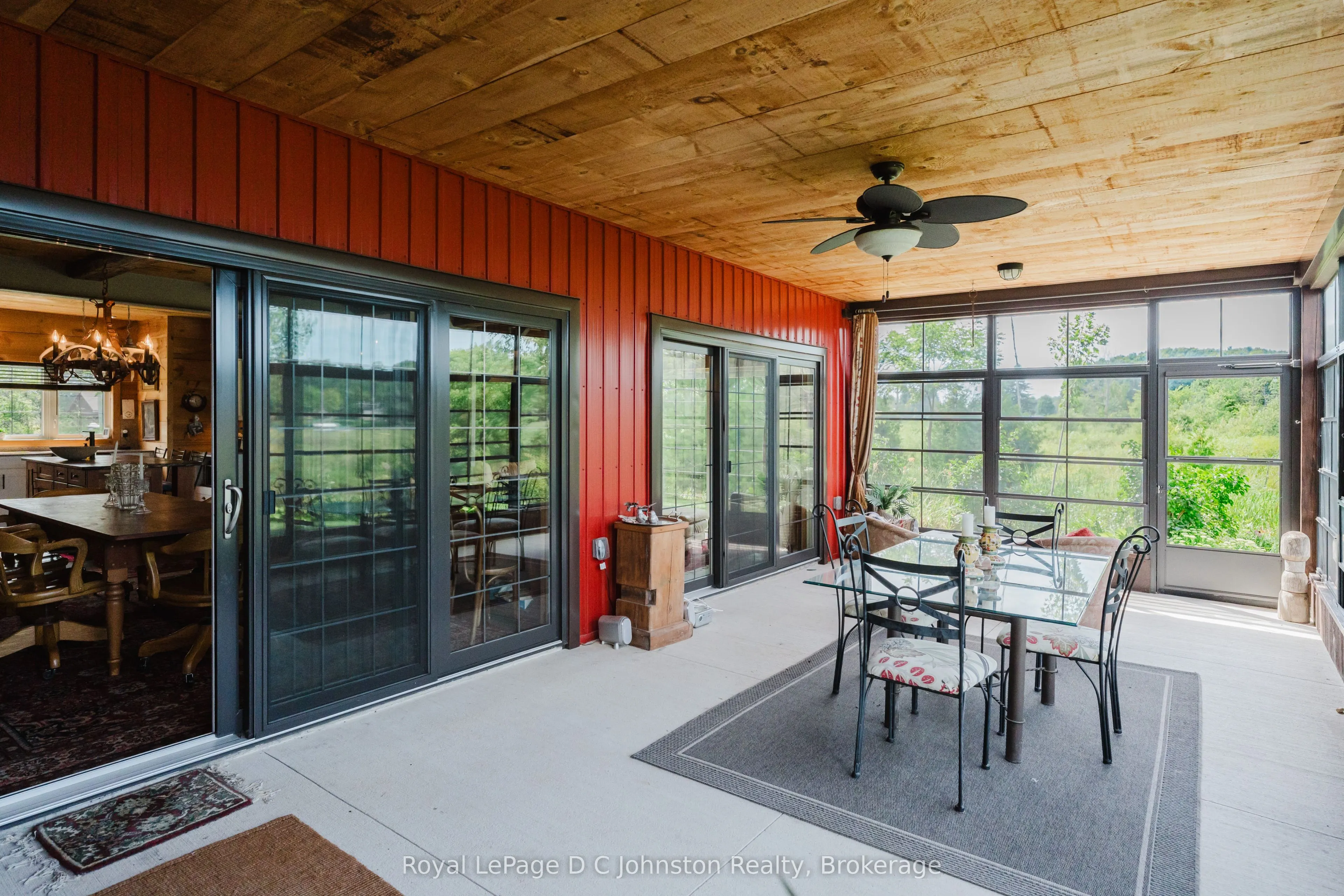 11 Lake Drive