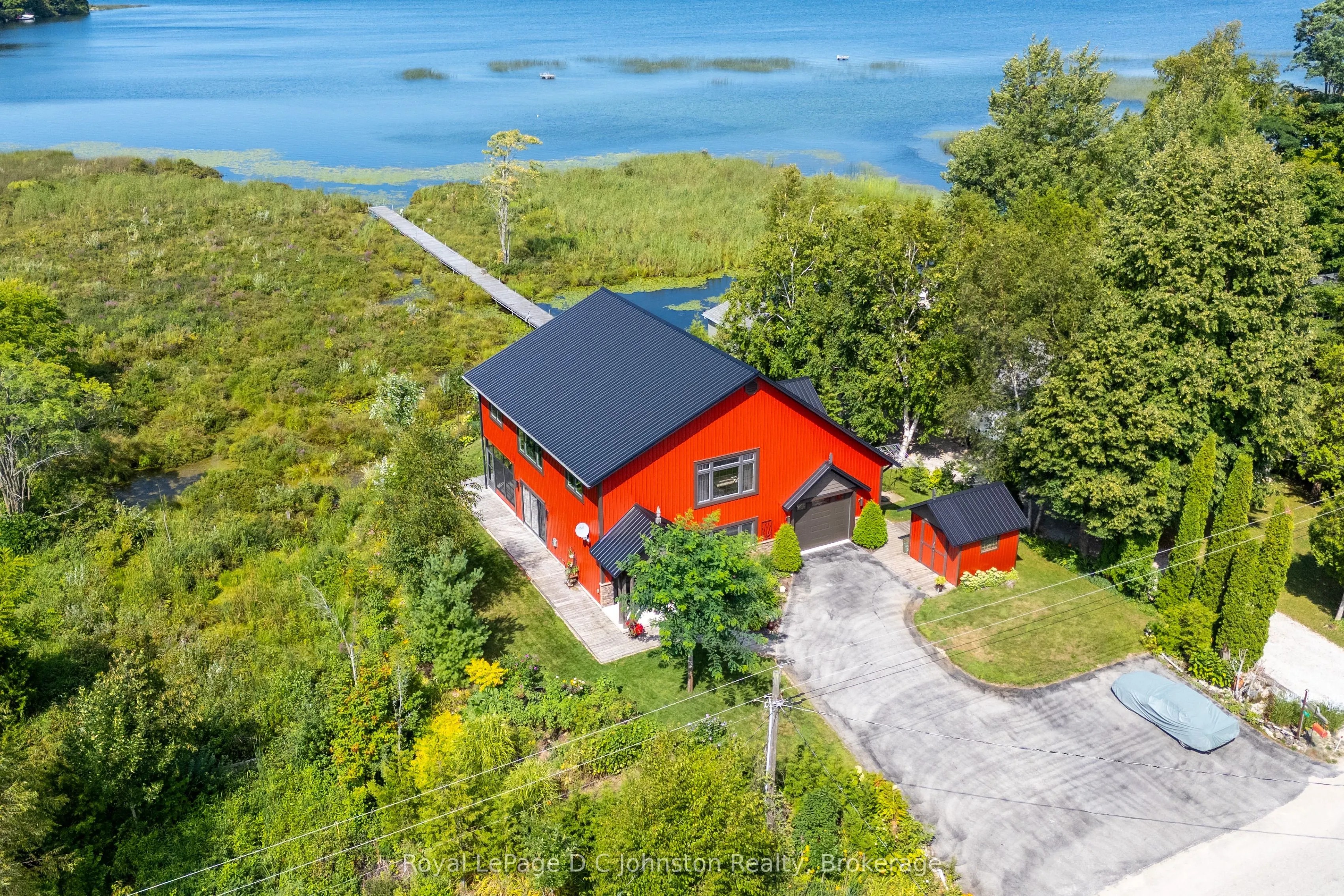 11 Lake Drive