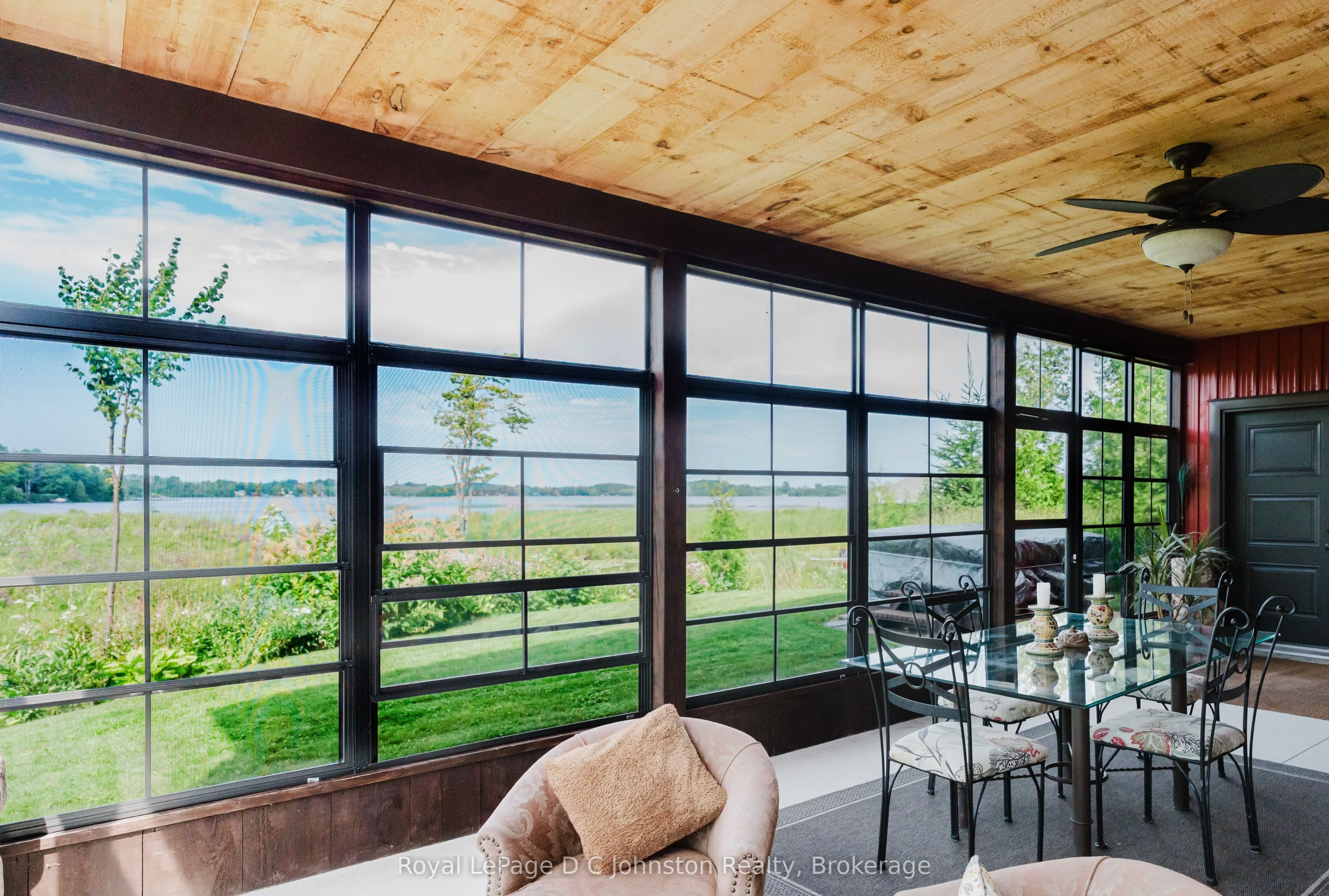11 Lake Drive