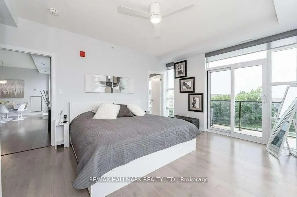10 Concord Place, #409
