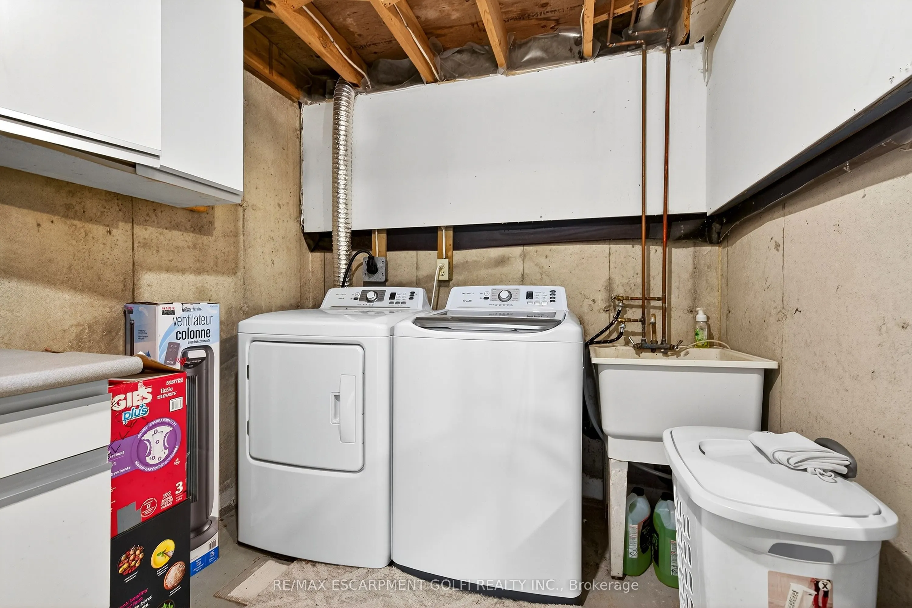 476 Grey Street, #4