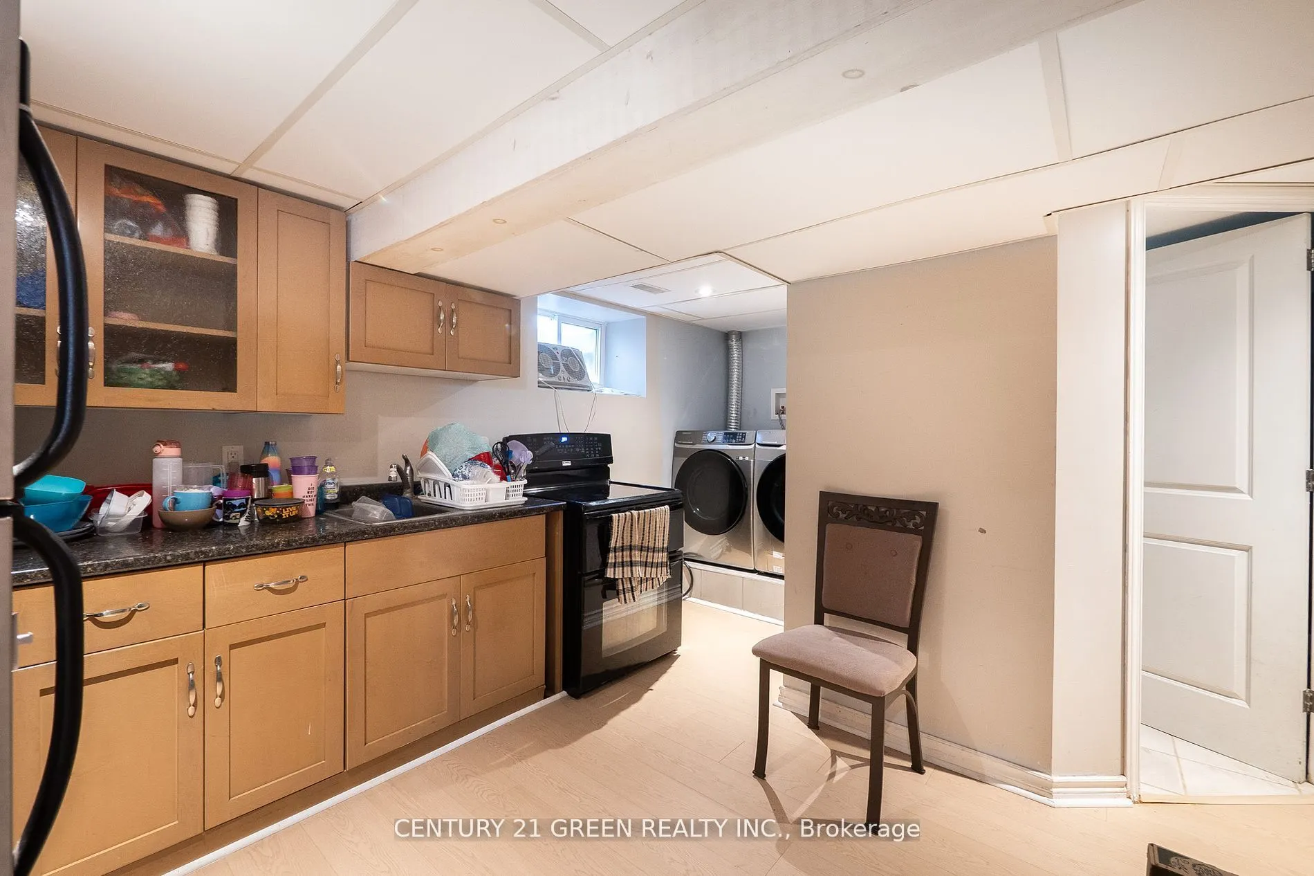 50 Elgin Street S