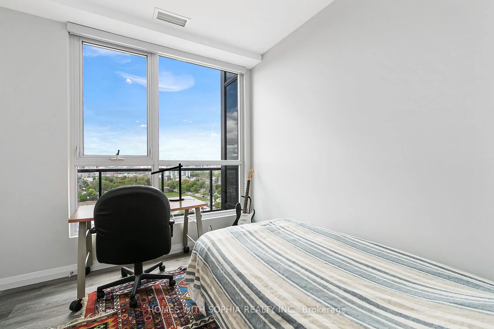 104 Garment Street, #2109