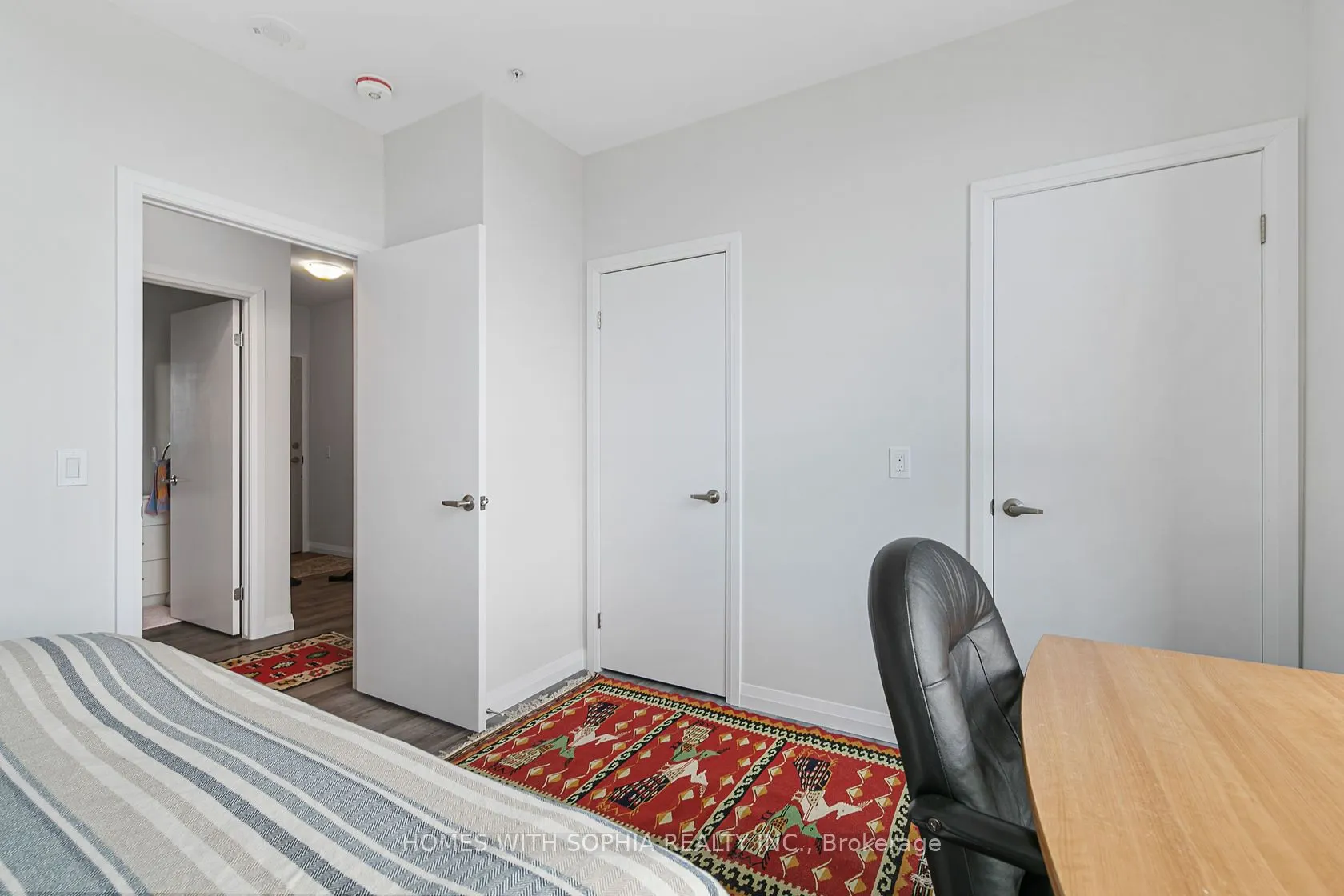 104 Garment Street, #2109