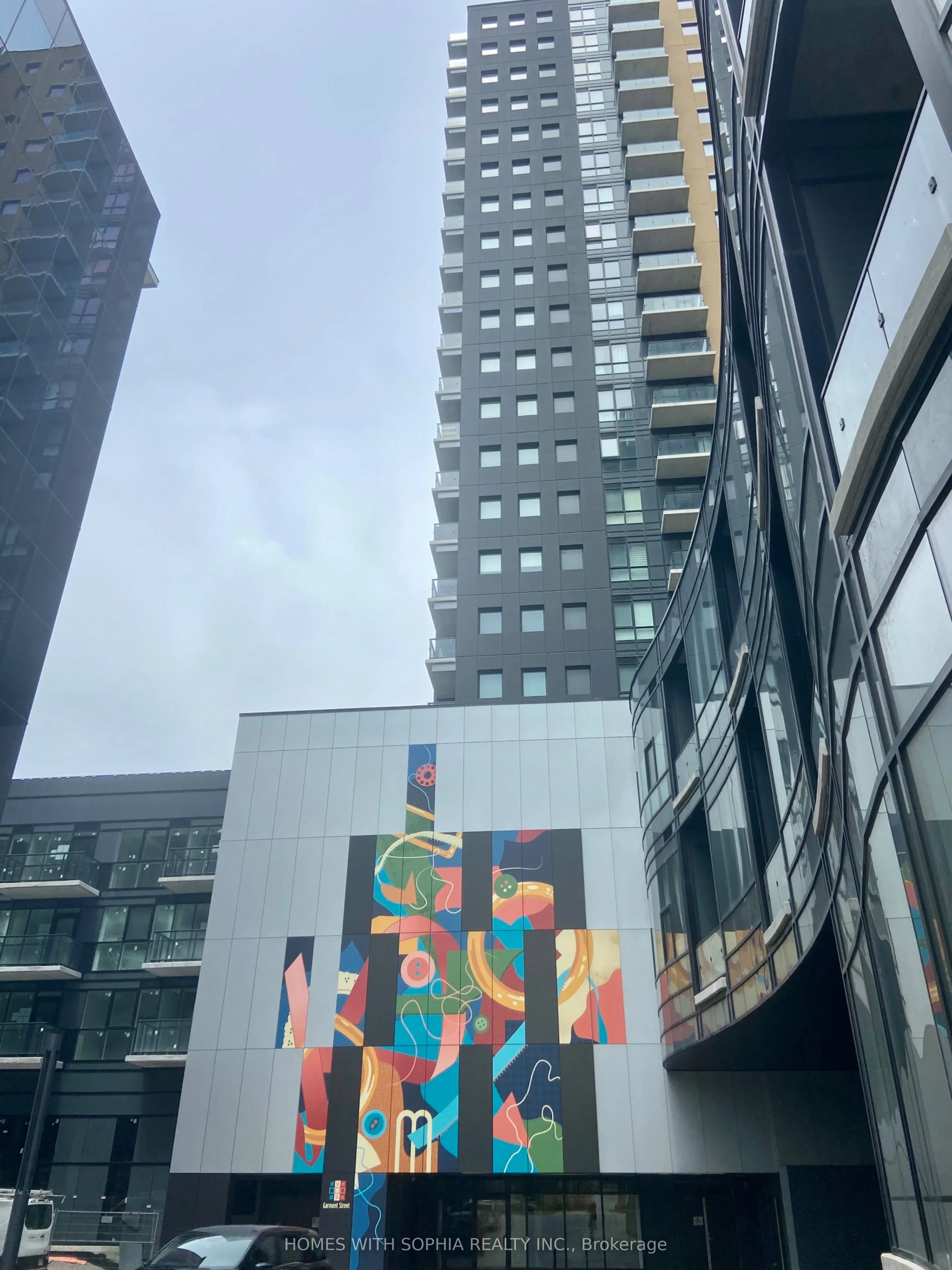 104 Garment Street, #2109