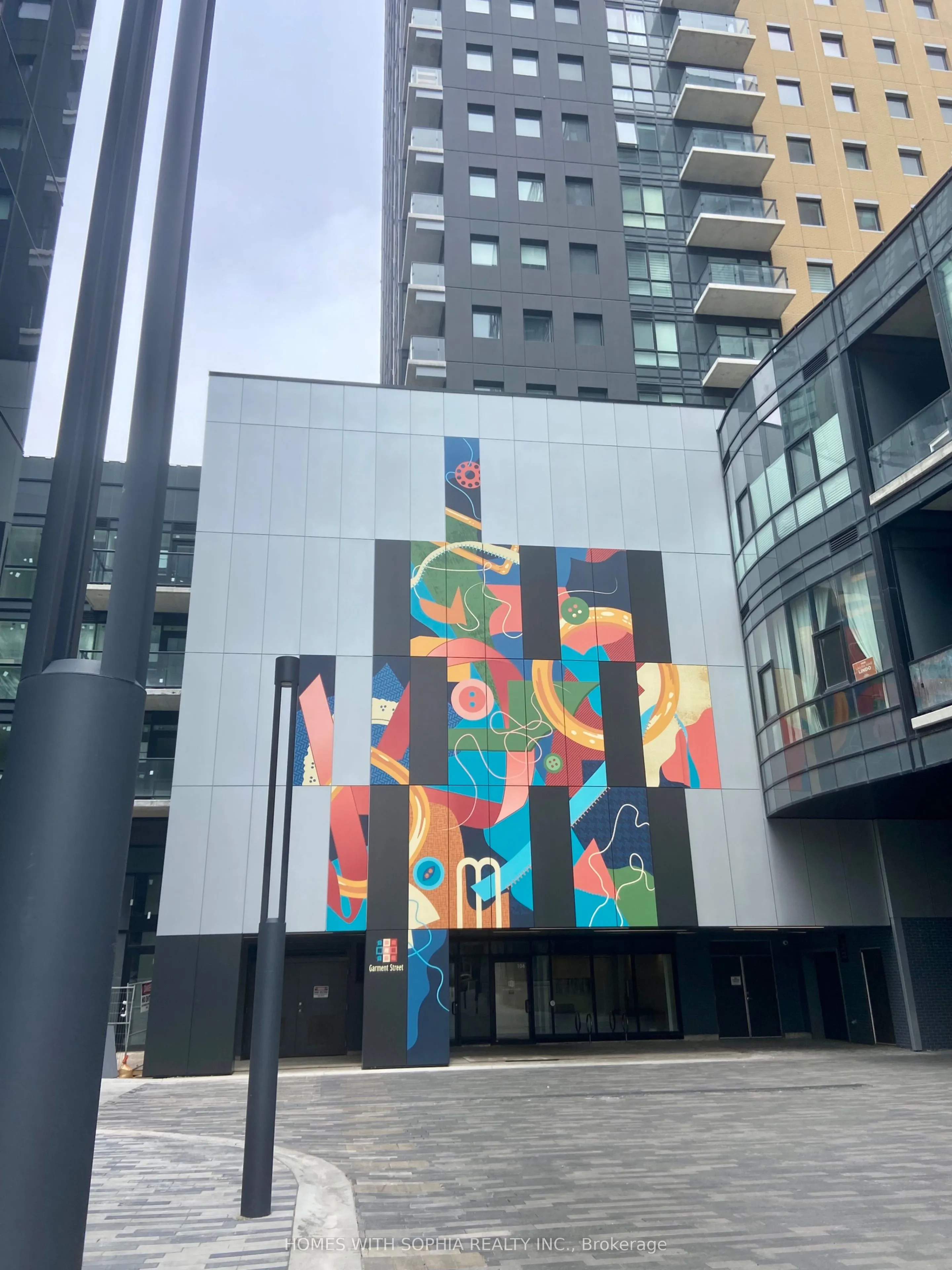 104 Garment Street, #2109