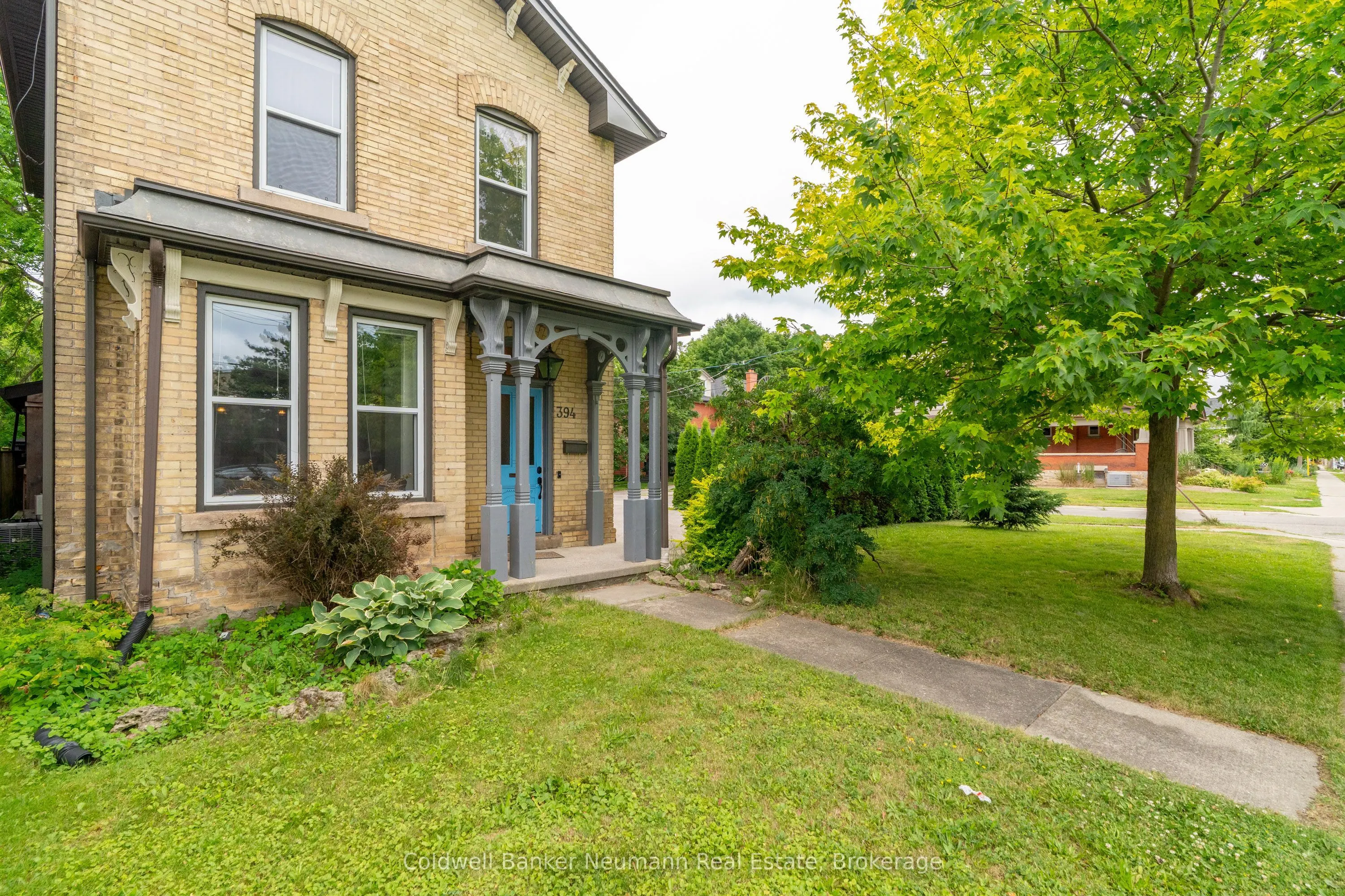 394 Woolwich Street