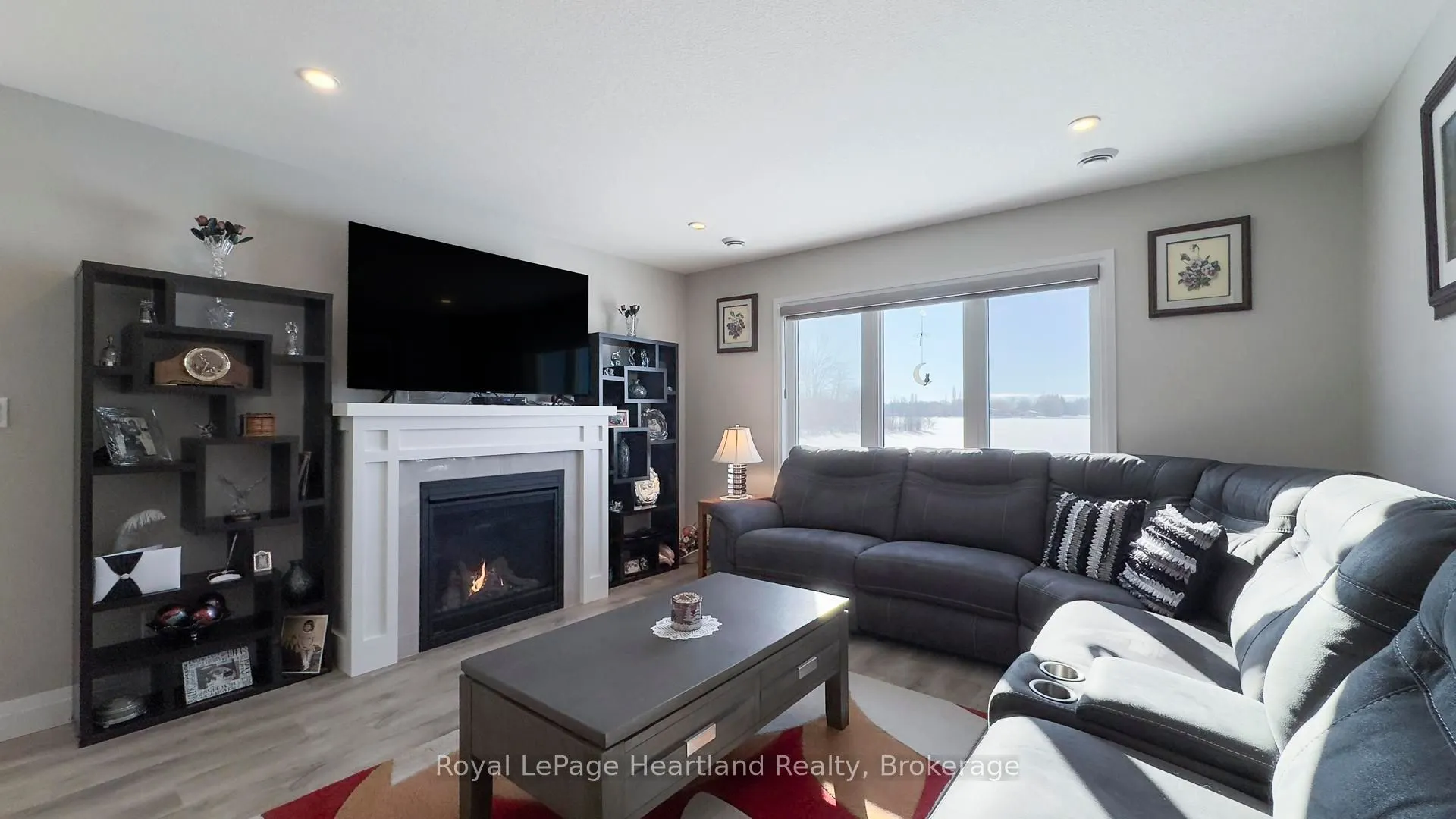 273 Lake Breeze Drive