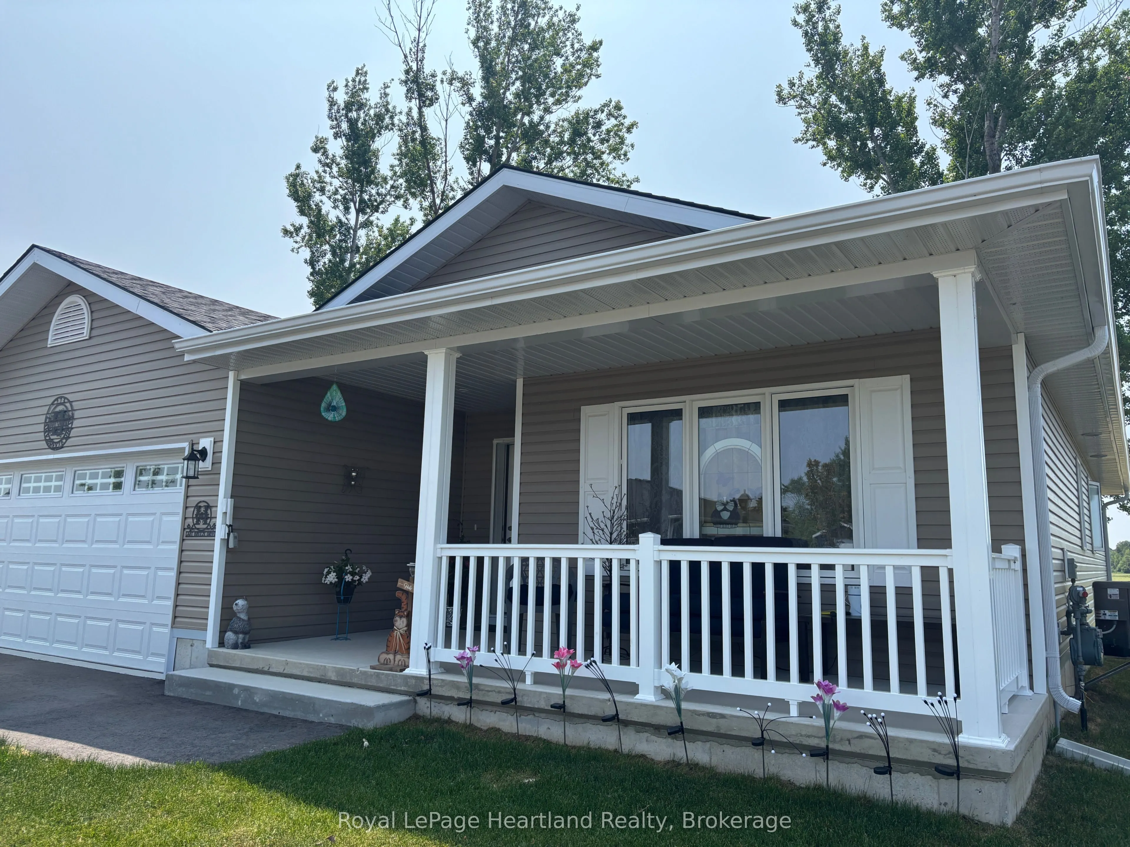 273 Lake Breeze Drive