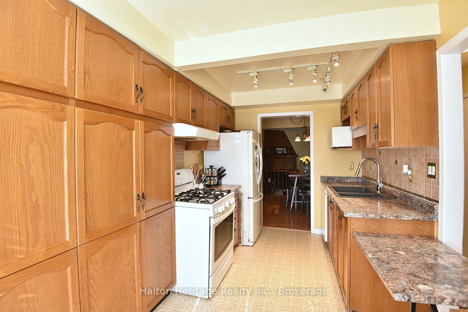 503 Highway 8, #1