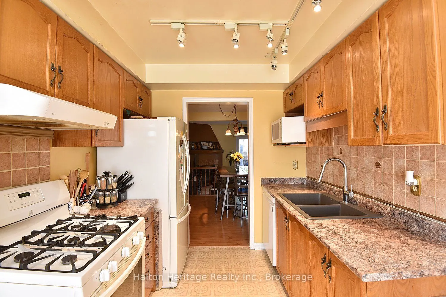 503 Highway 8, #1