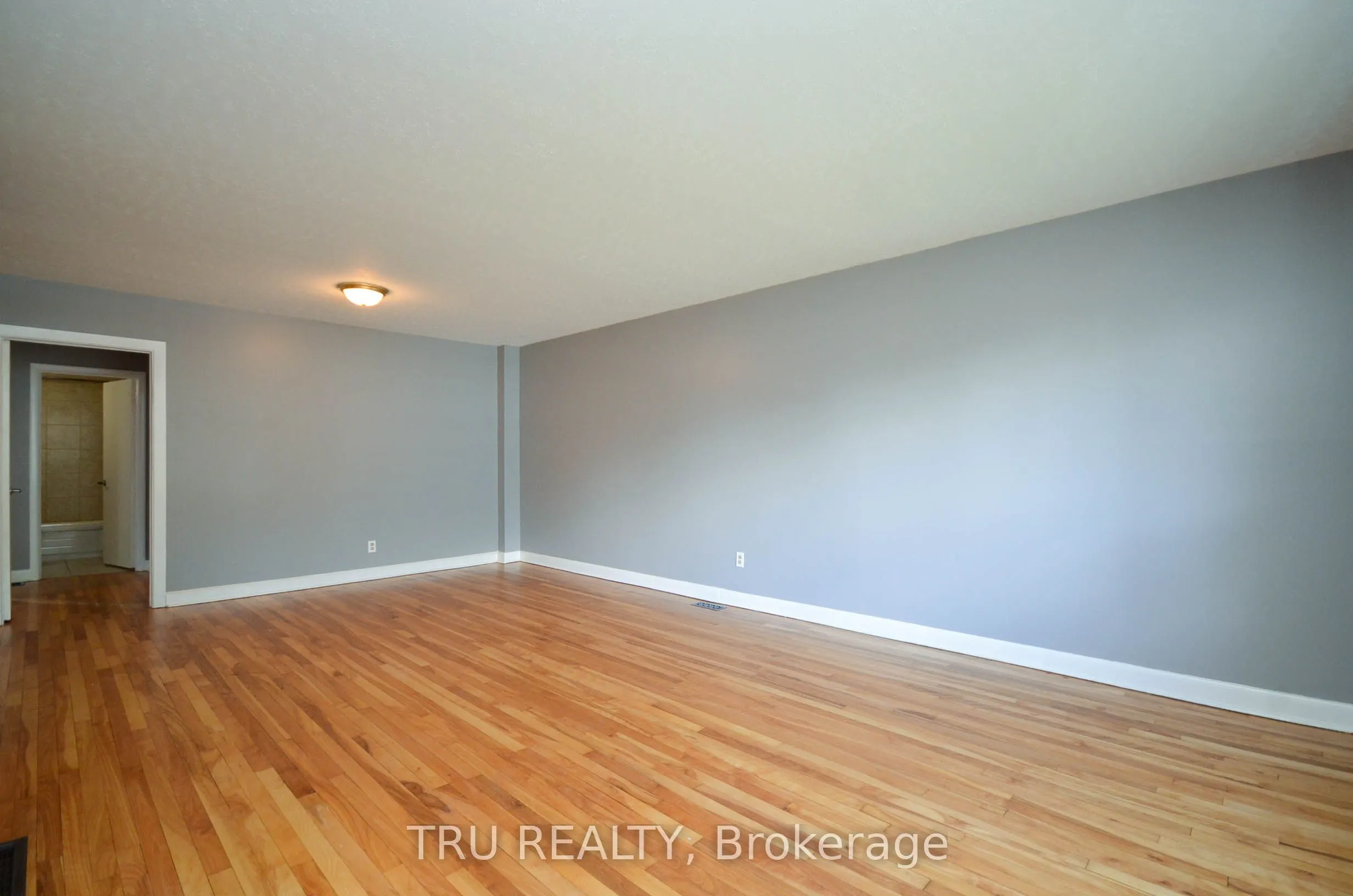2428-2430 Iris Street