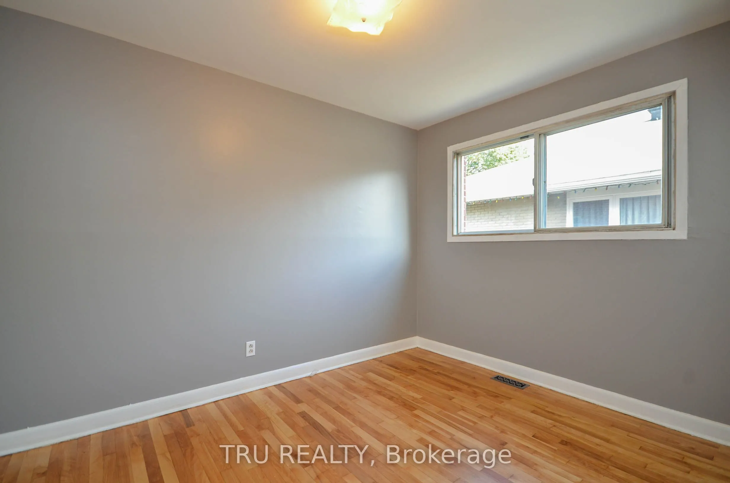 2428-2430 Iris Street