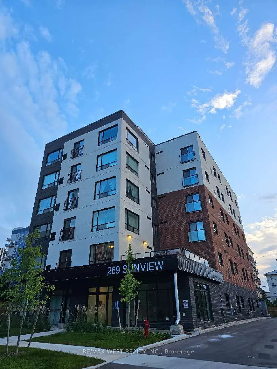269 Sunview Street, #307
