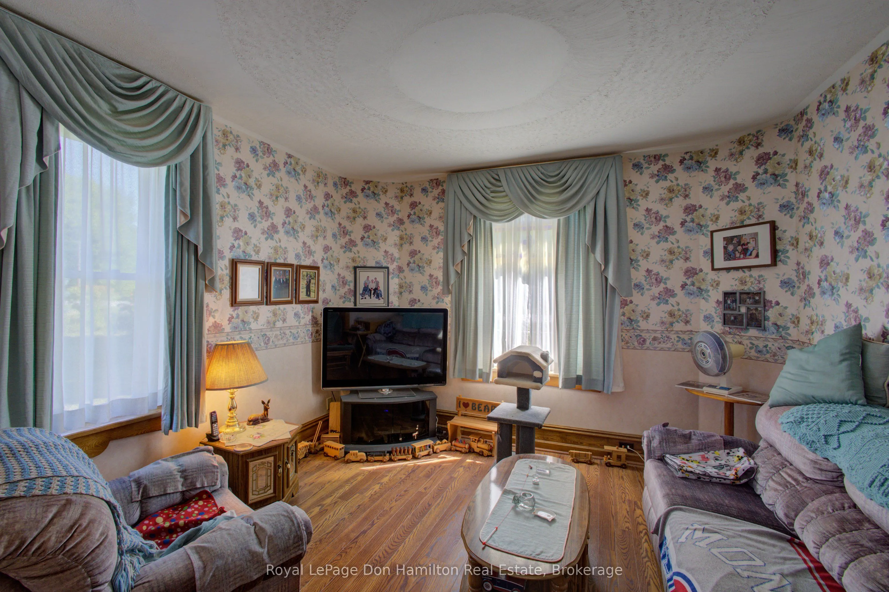 3045 Station Road