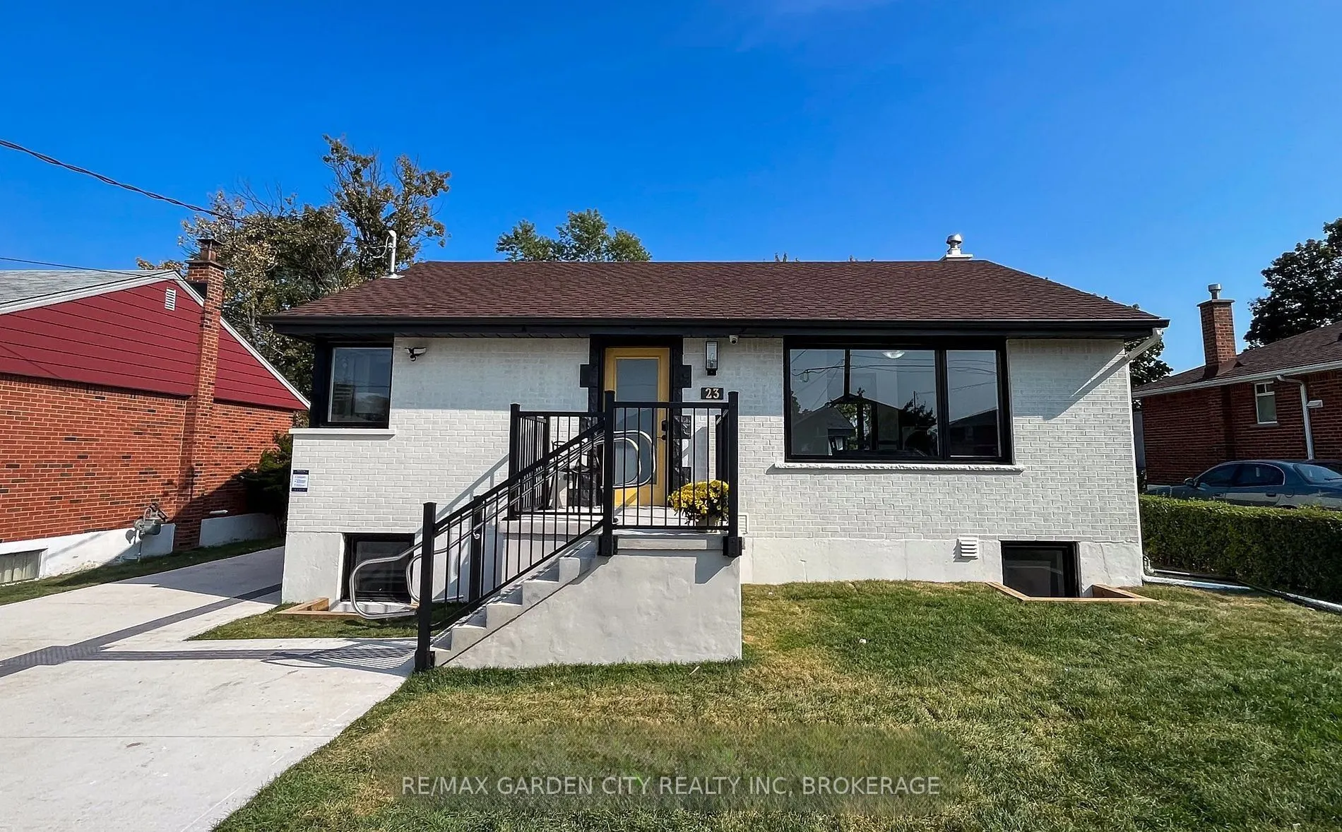 23 Warren Avenue