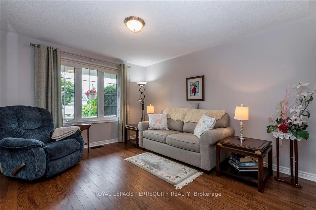 25 Sandpiper Way