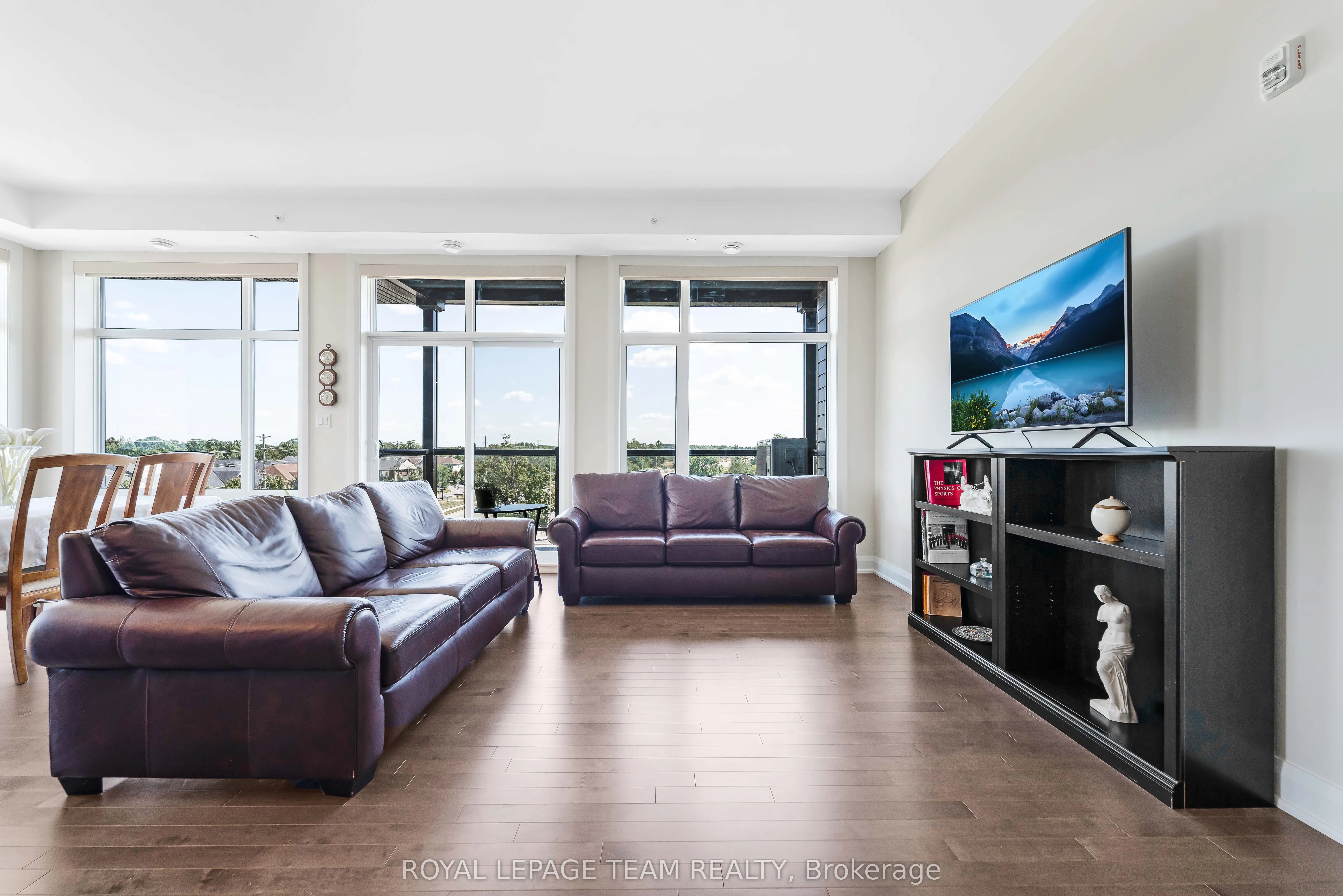 101 CORTILE Private, #403
