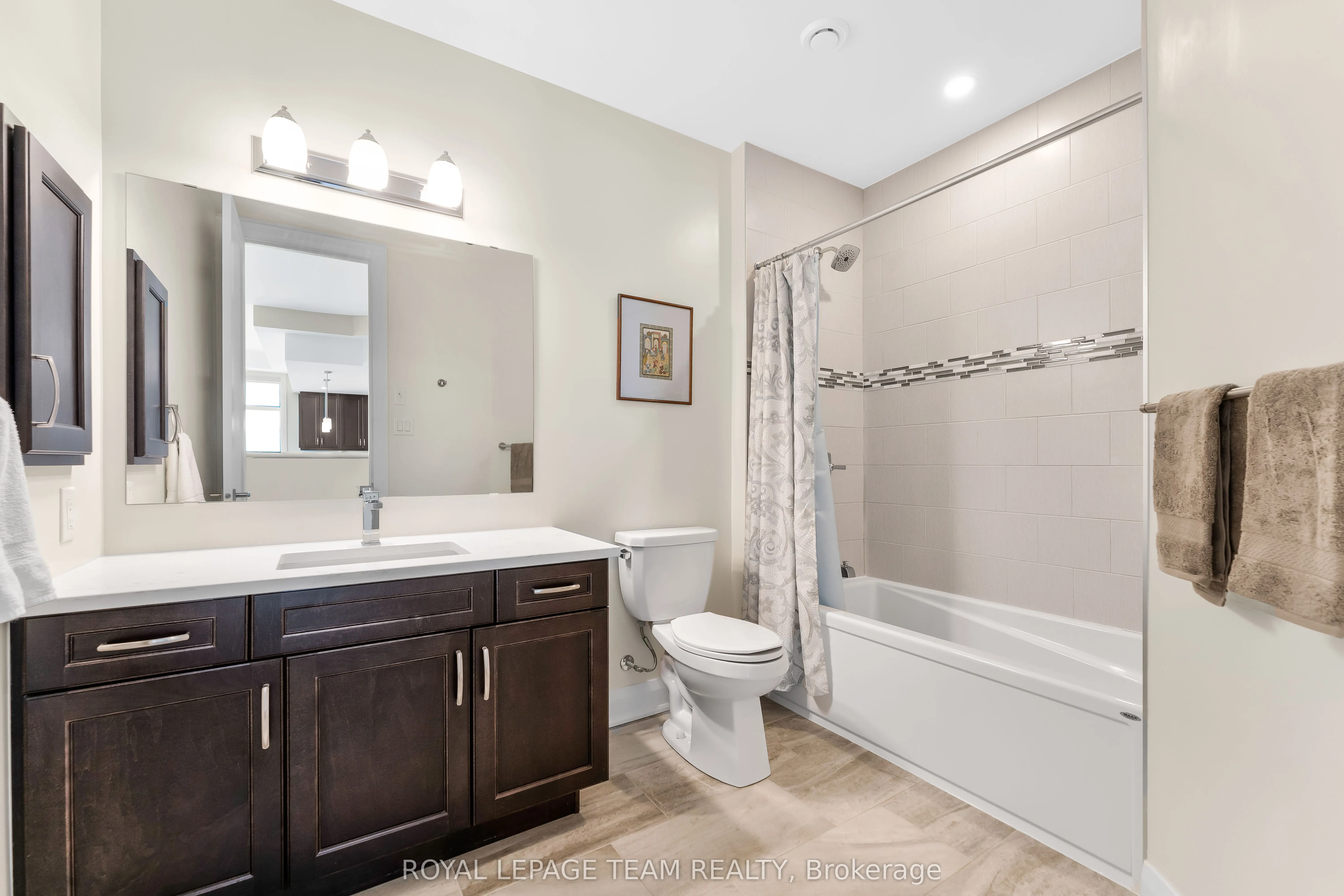 101 CORTILE Private, #403