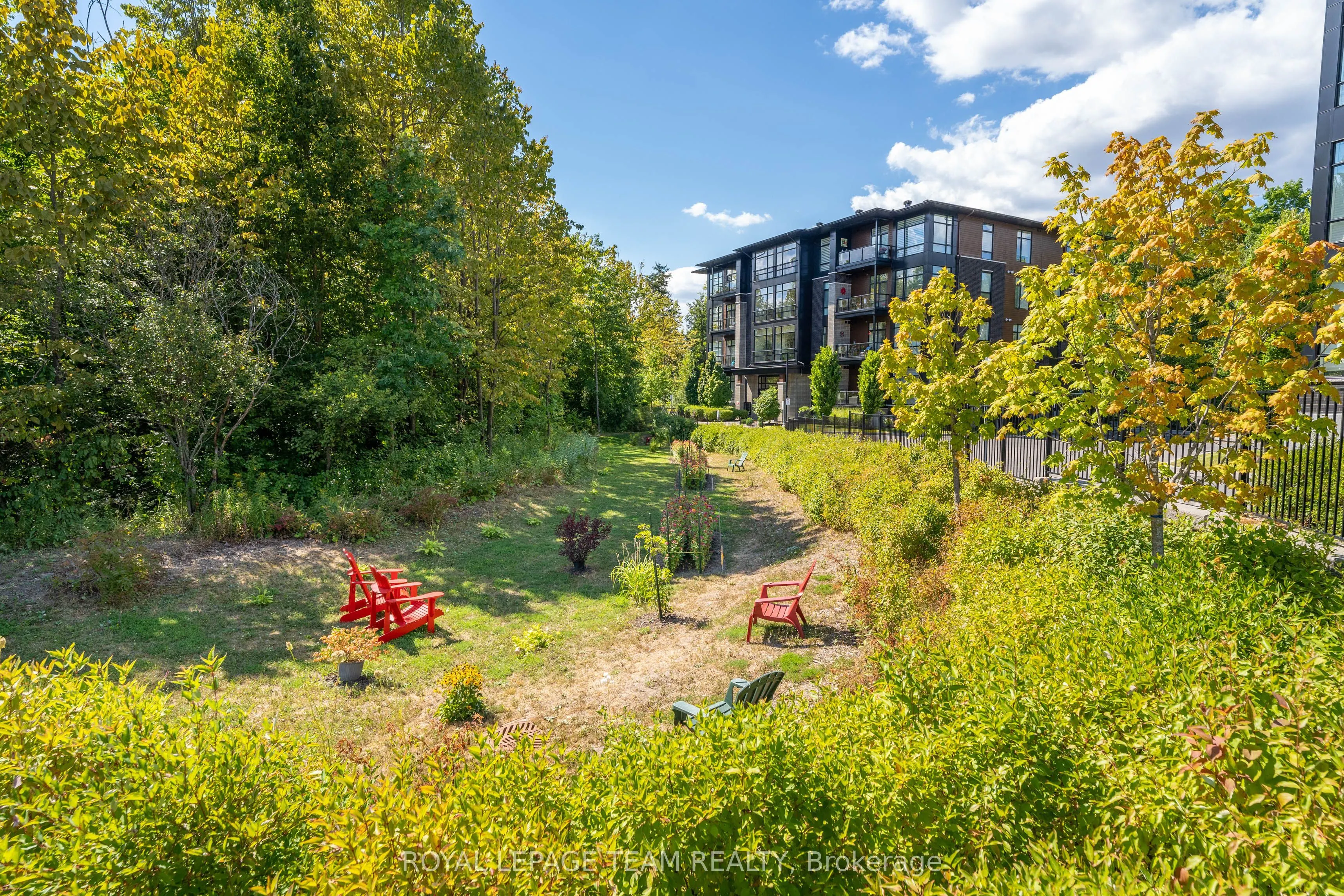 101 CORTILE Private, #403