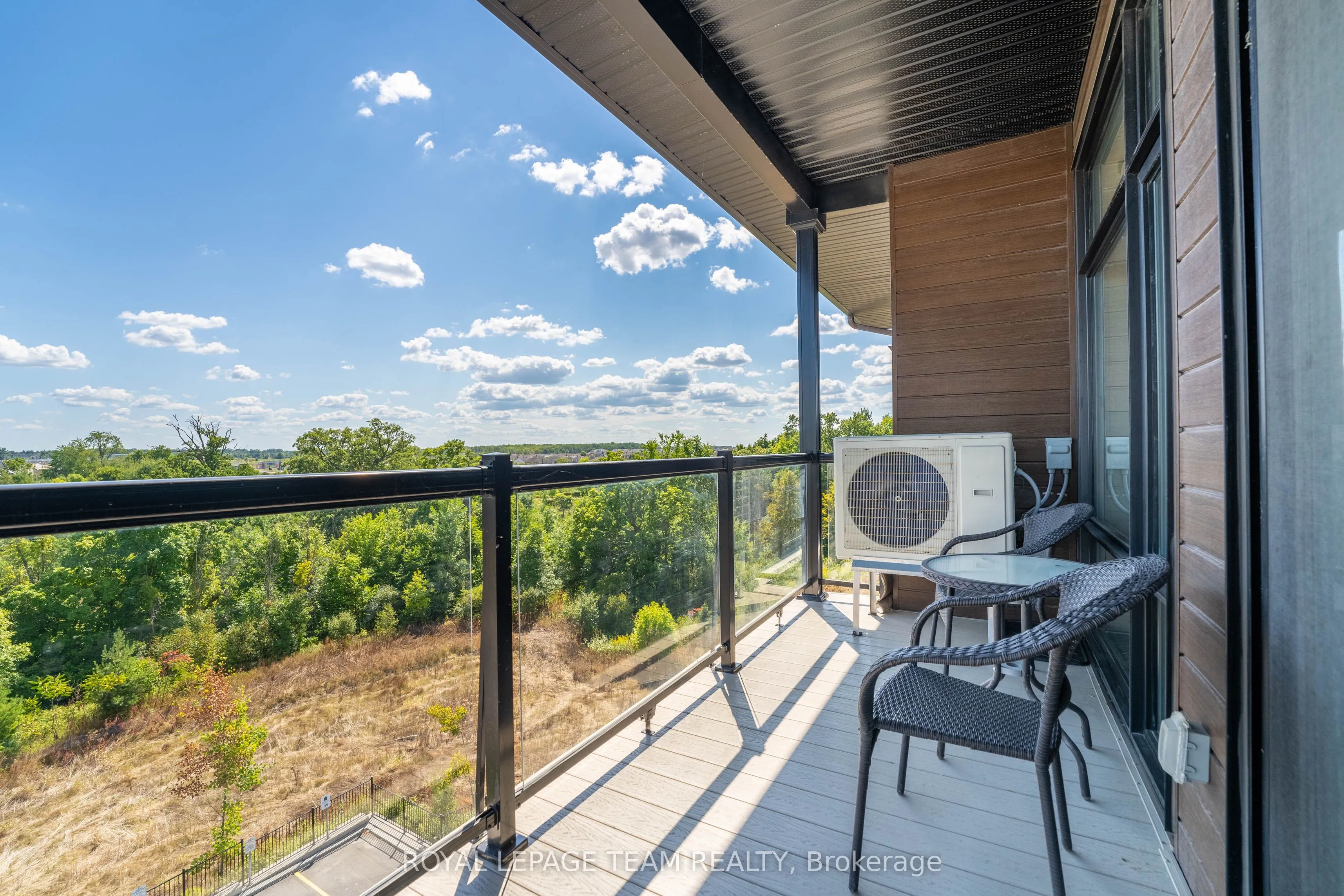 101 CORTILE Private, #403