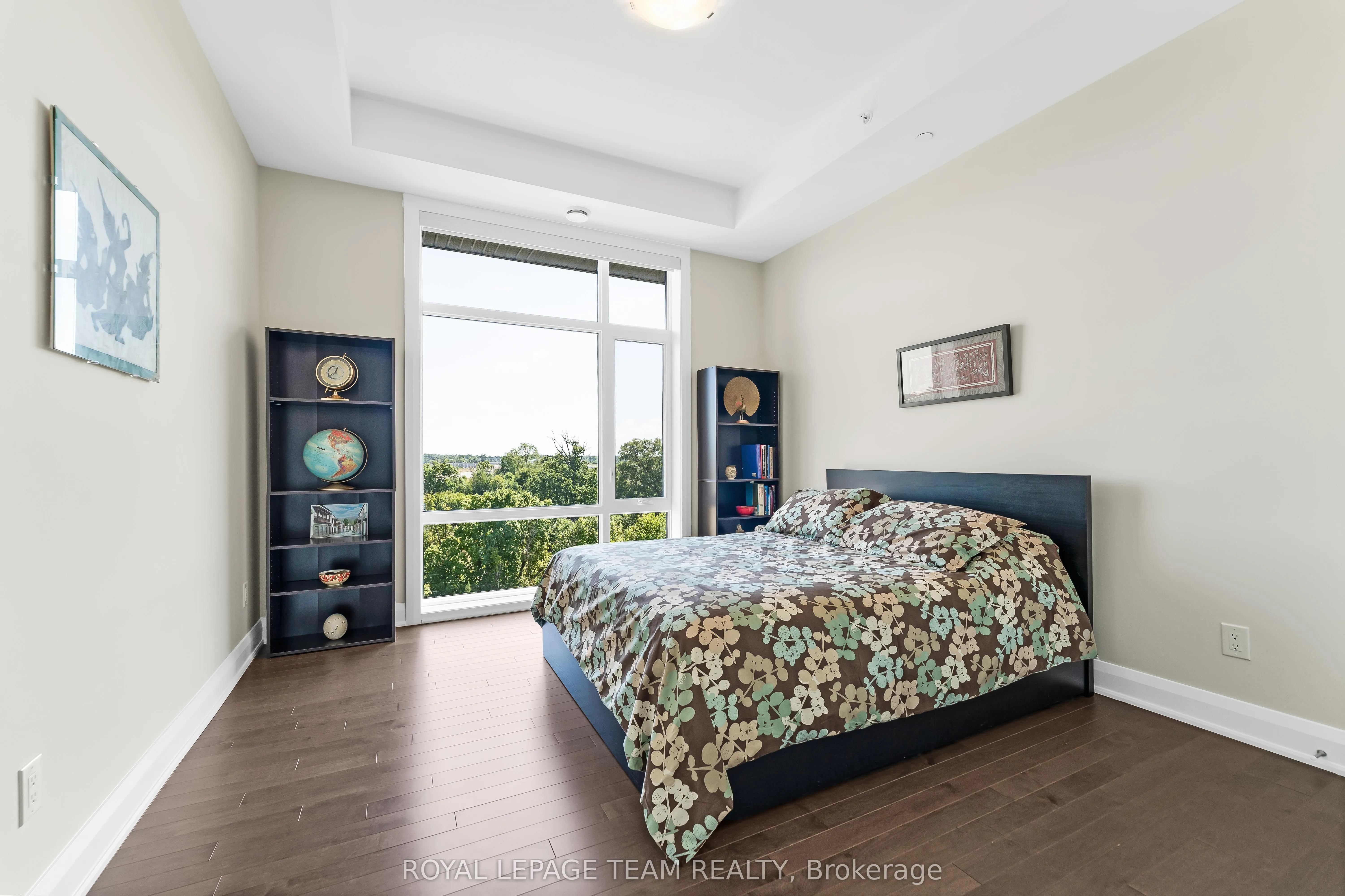 101 CORTILE Private, #403